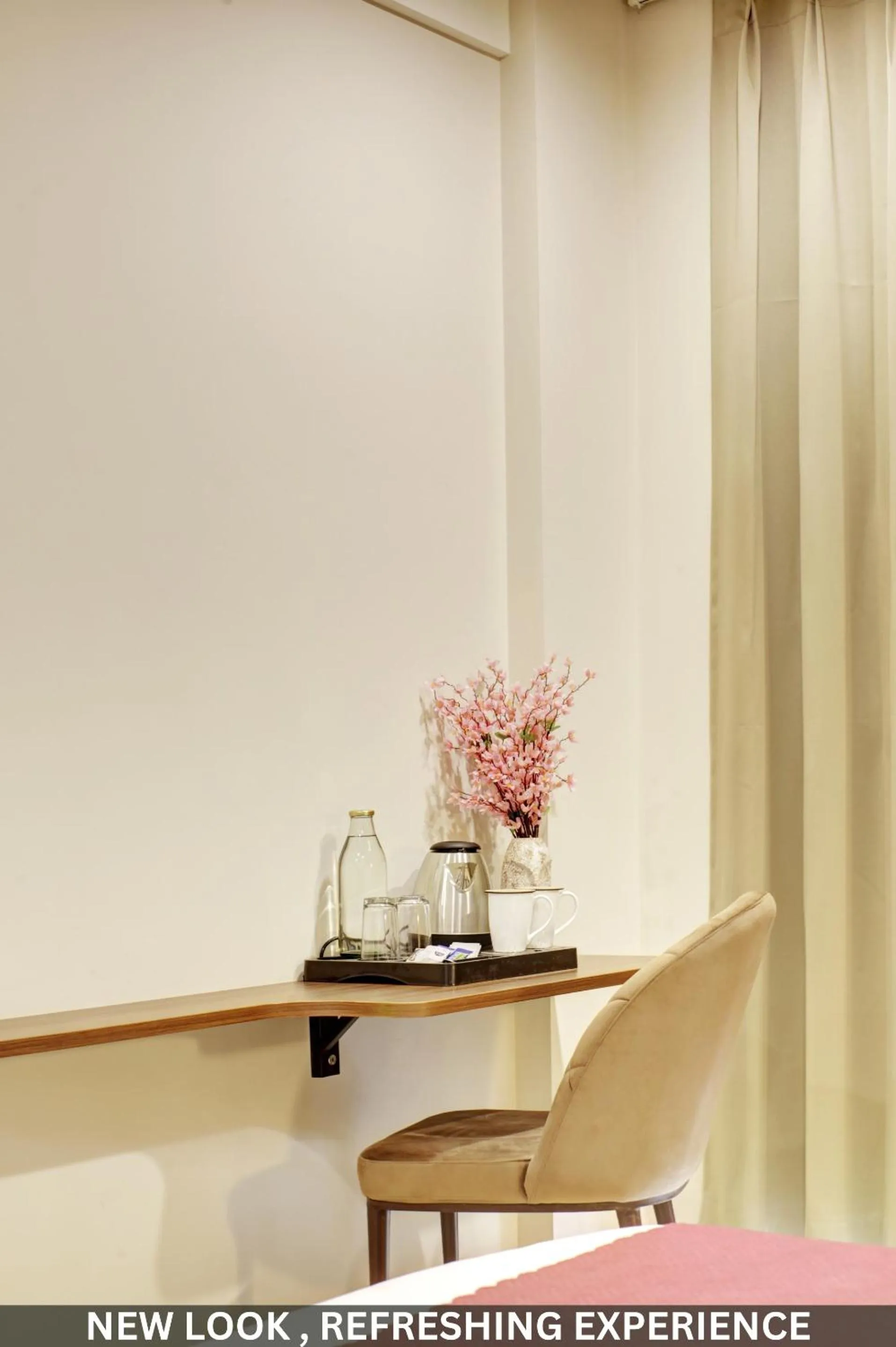 Seating area in Saltstayz Select - Near Sohna Road City Center