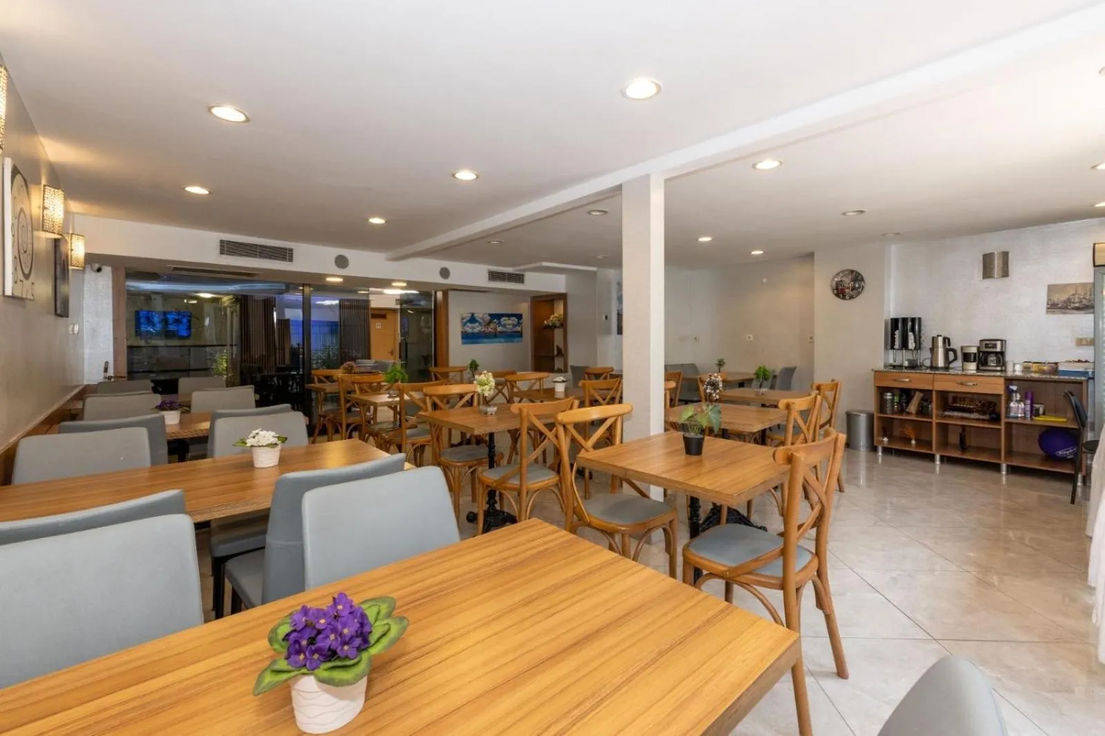 Restaurant/places to eat in GalataportWawhotel