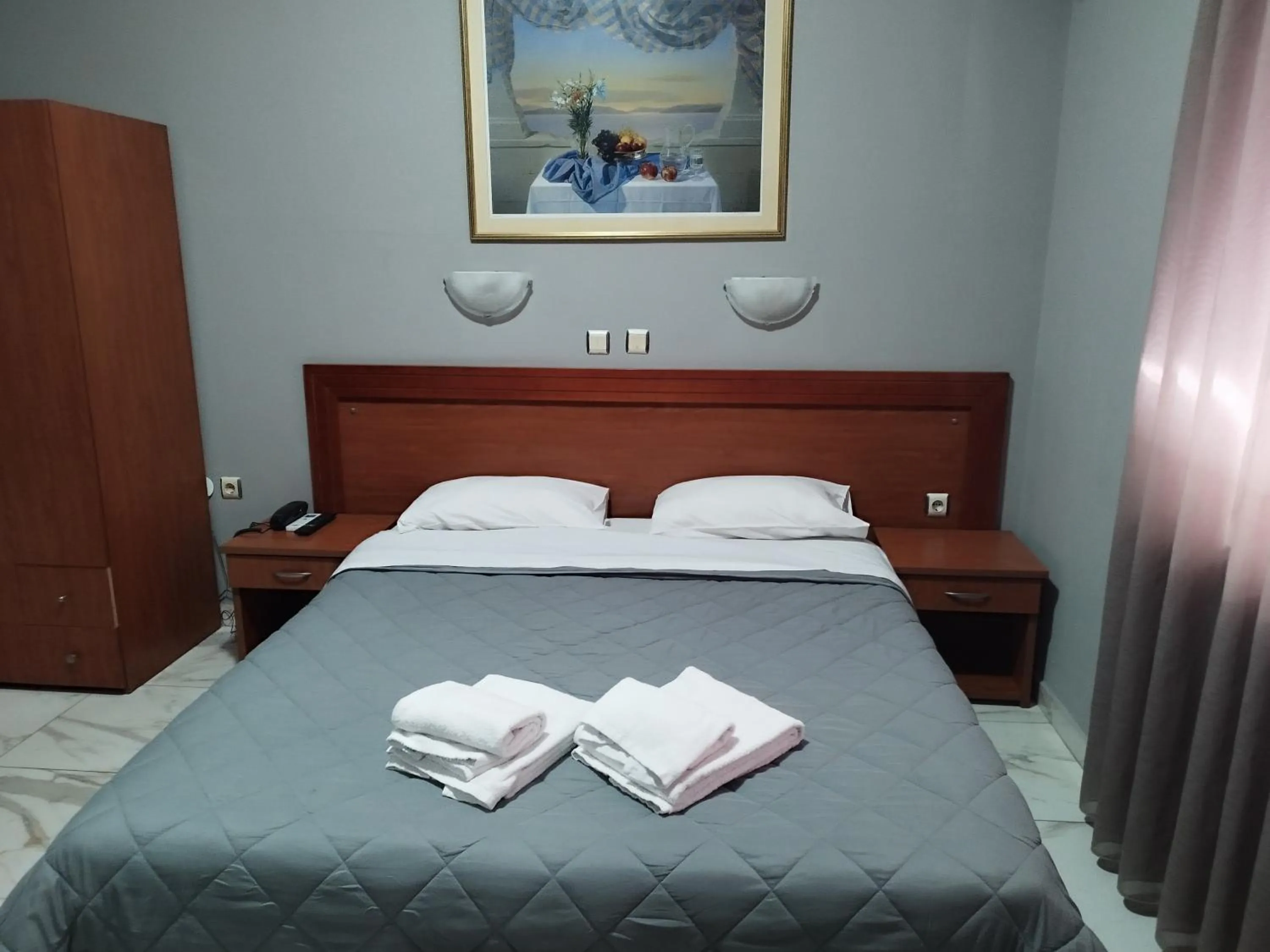 Bedroom, Bed in Piraeus Acropole Hotel