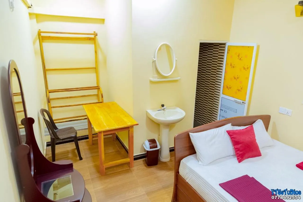 Bed in UK Inn Guest House