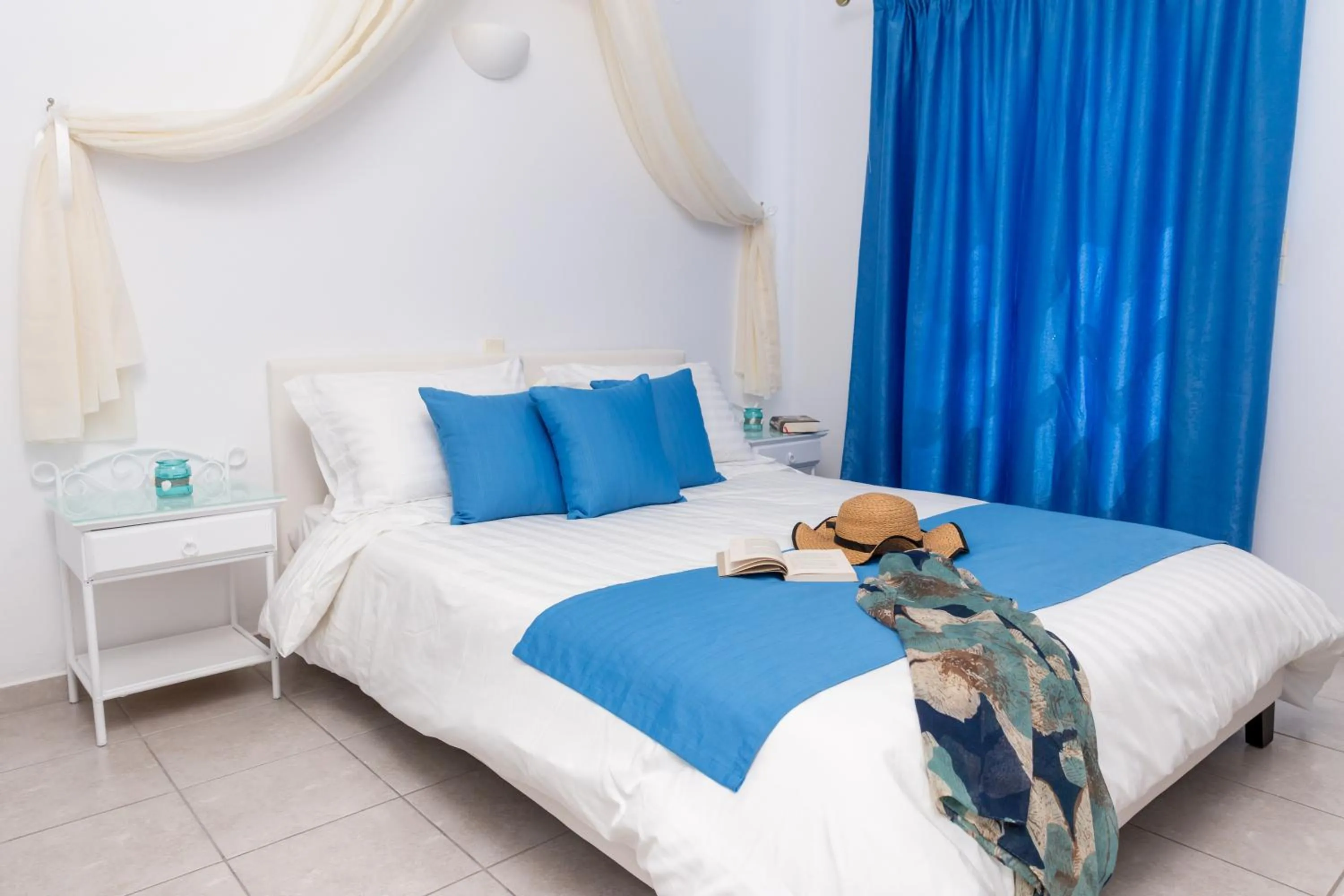 Bed in Margarita Hotel