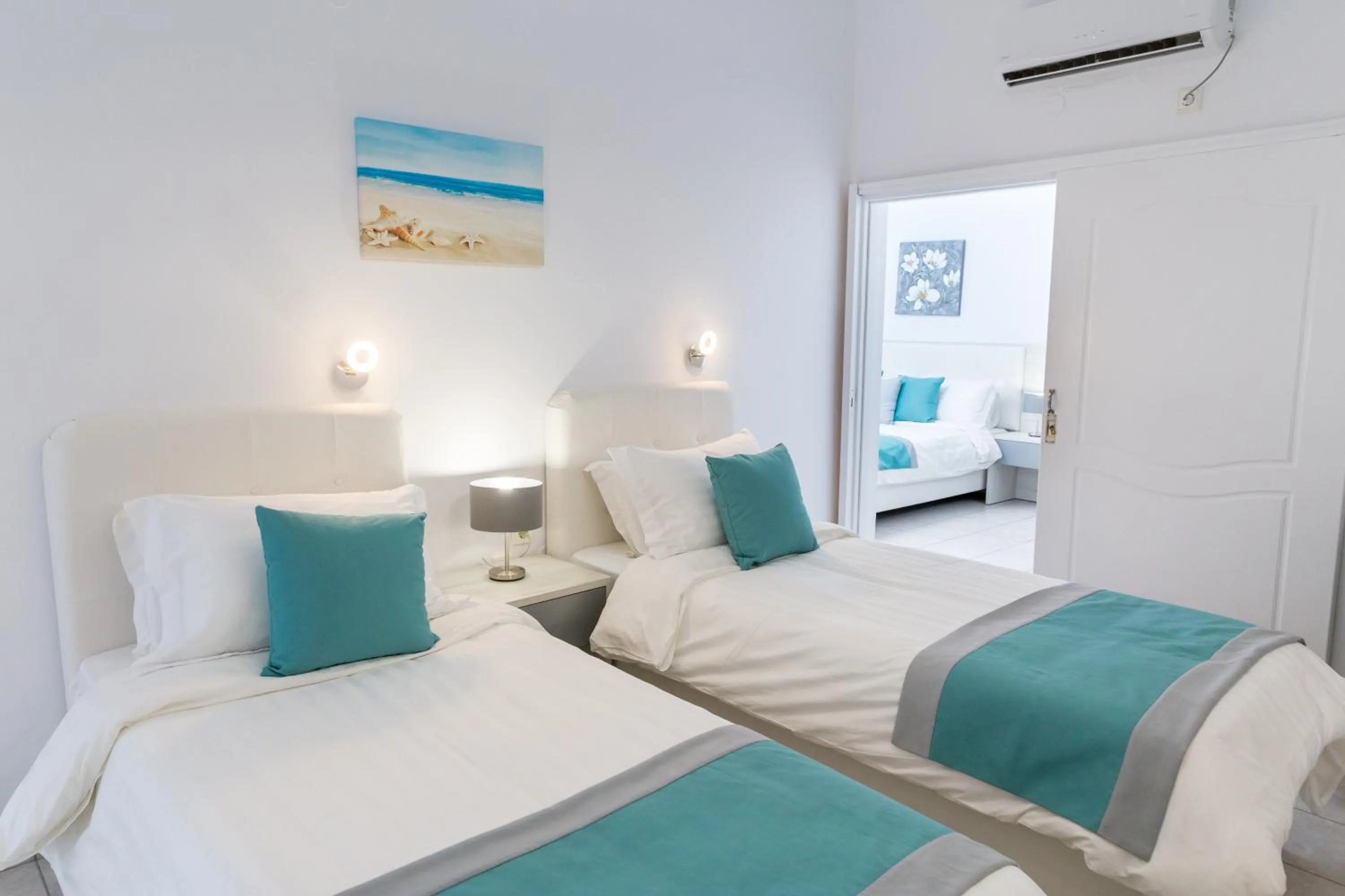 Bed in Margarita Hotel