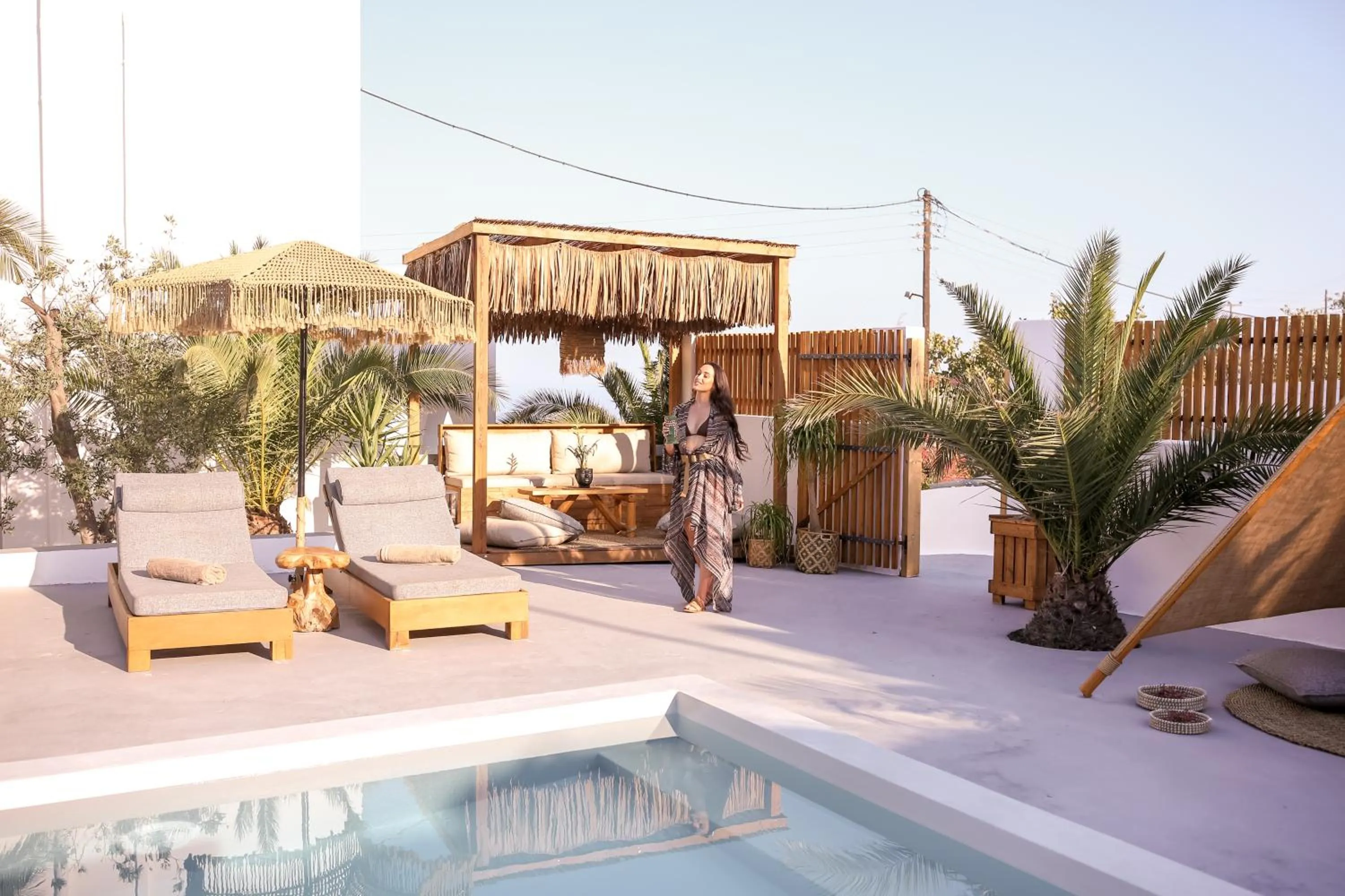 Restaurant/places to eat in Margarita Hotel