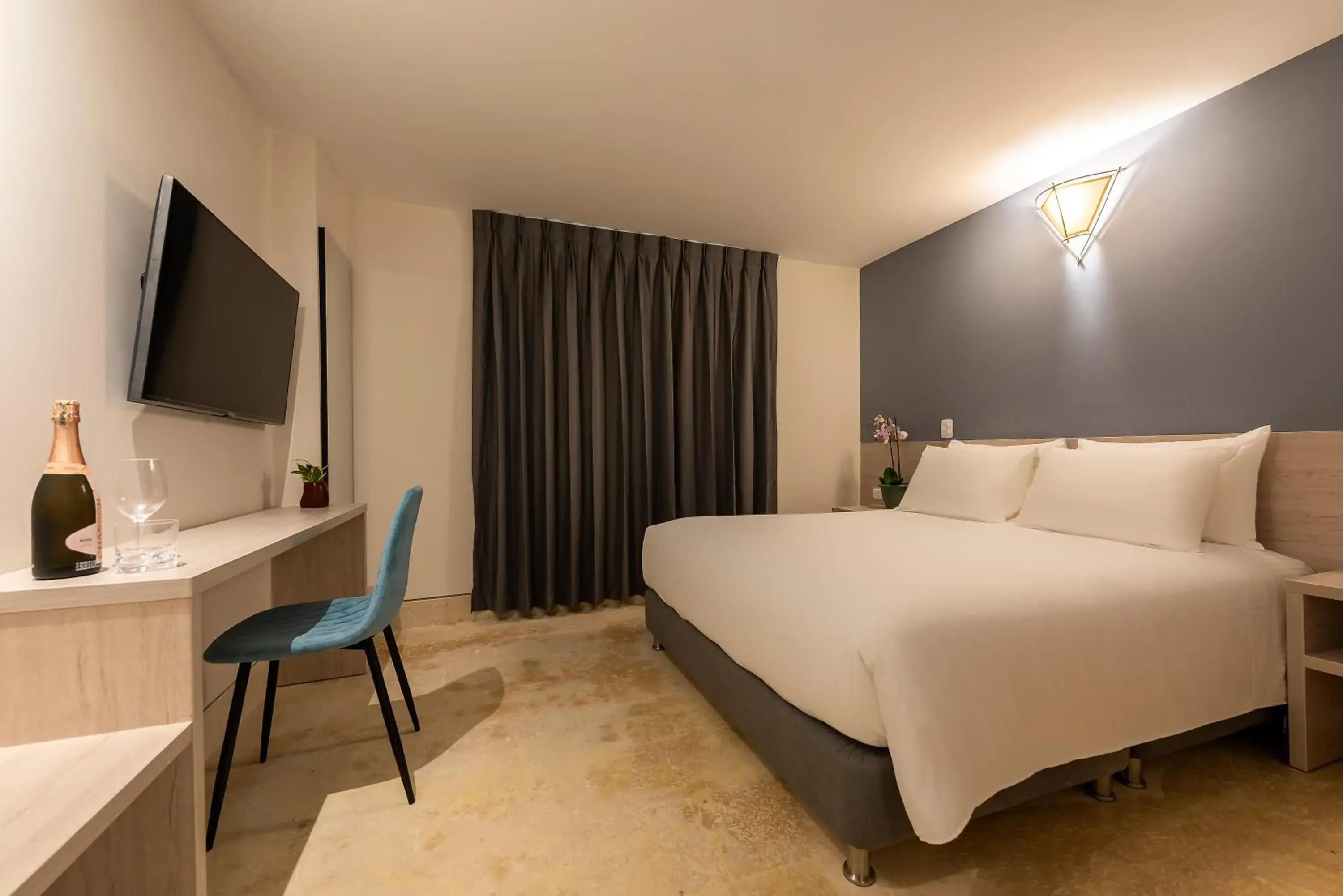 Queen Room in Hotel Rilux Cartagena Queen Room in Hotel Rilux Cartagena