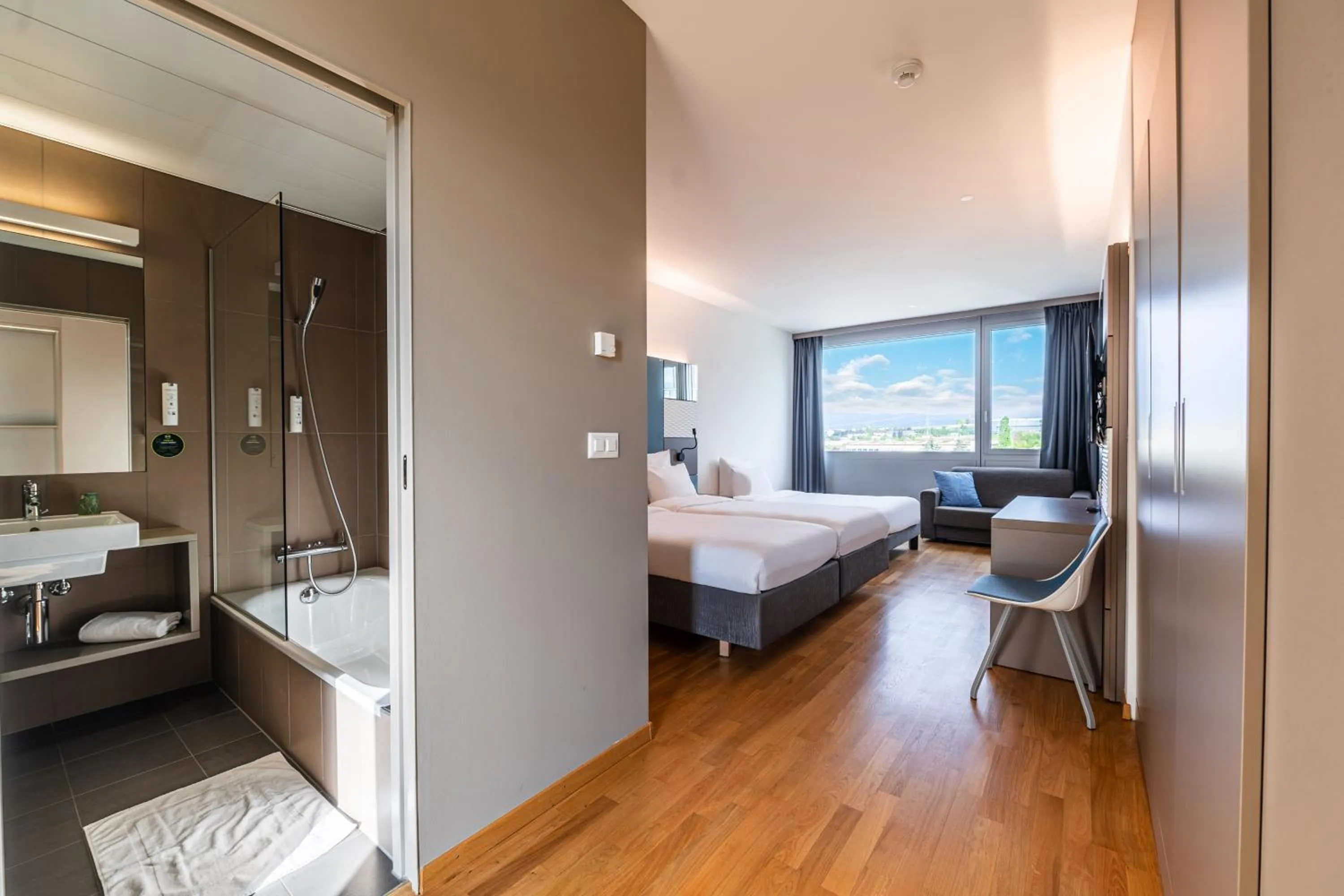 Bed in B&B HOTEL Lausanne Crissier