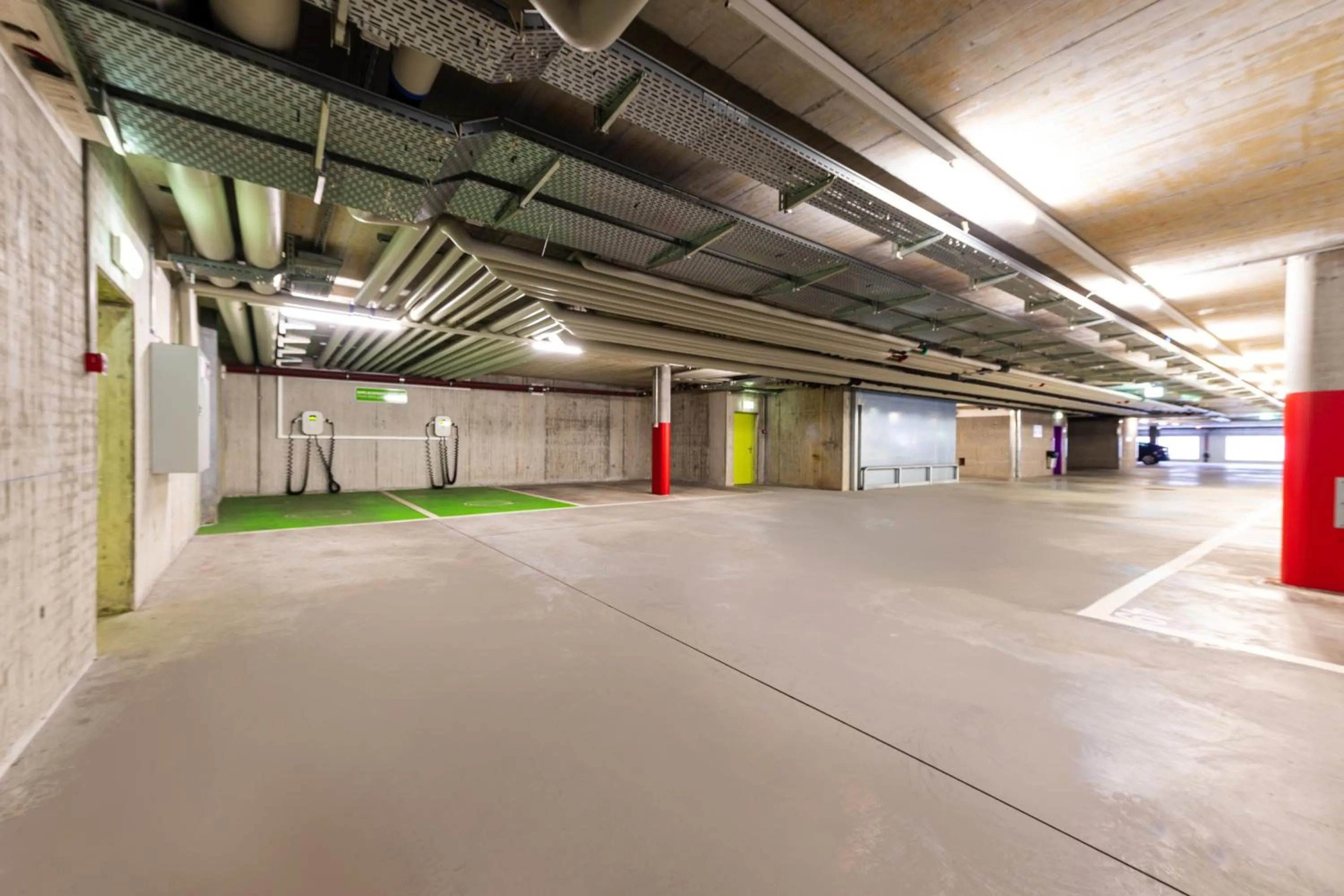 Parking in B&B HOTEL Lausanne Crissier