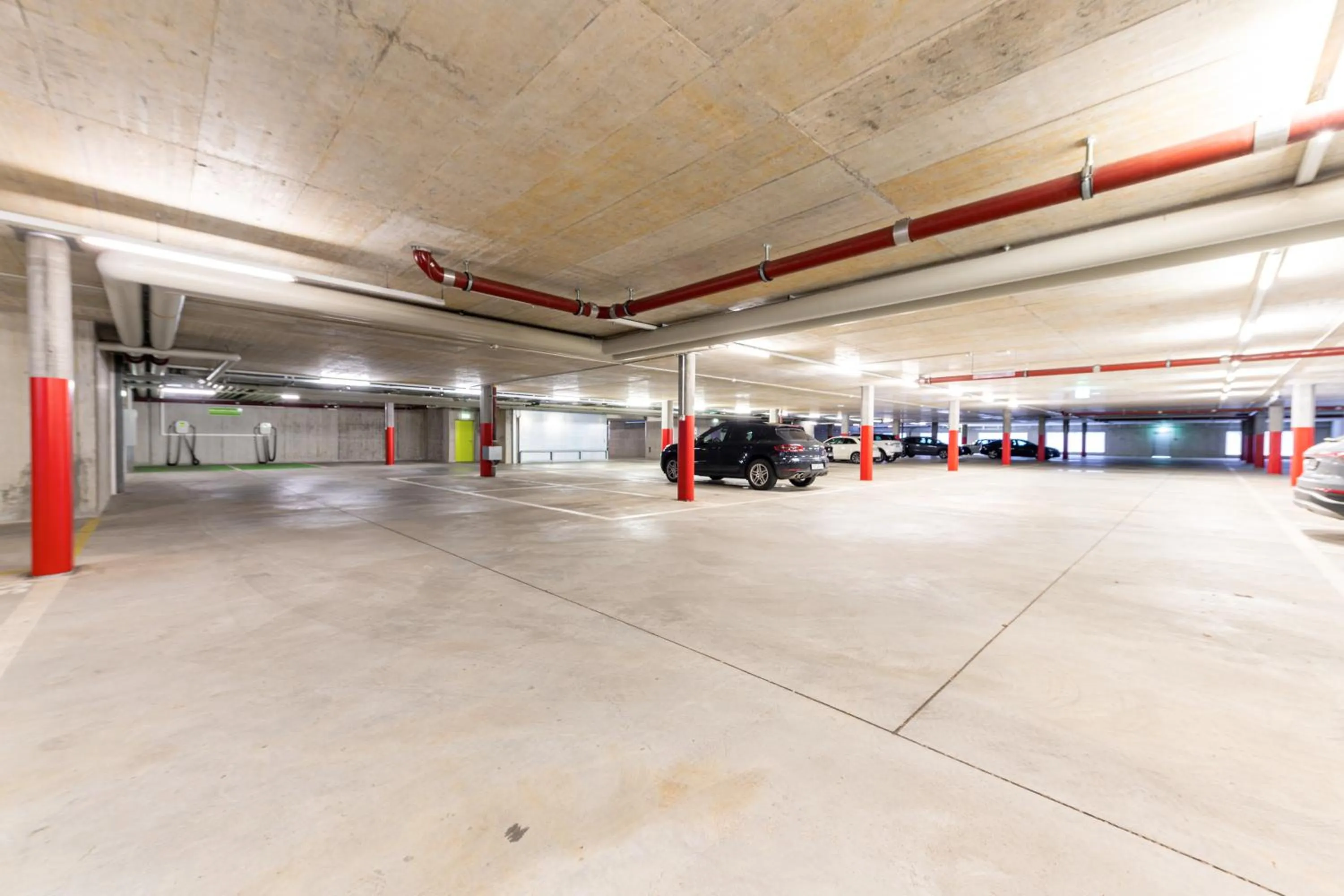 Parking in B&B HOTEL Lausanne Crissier