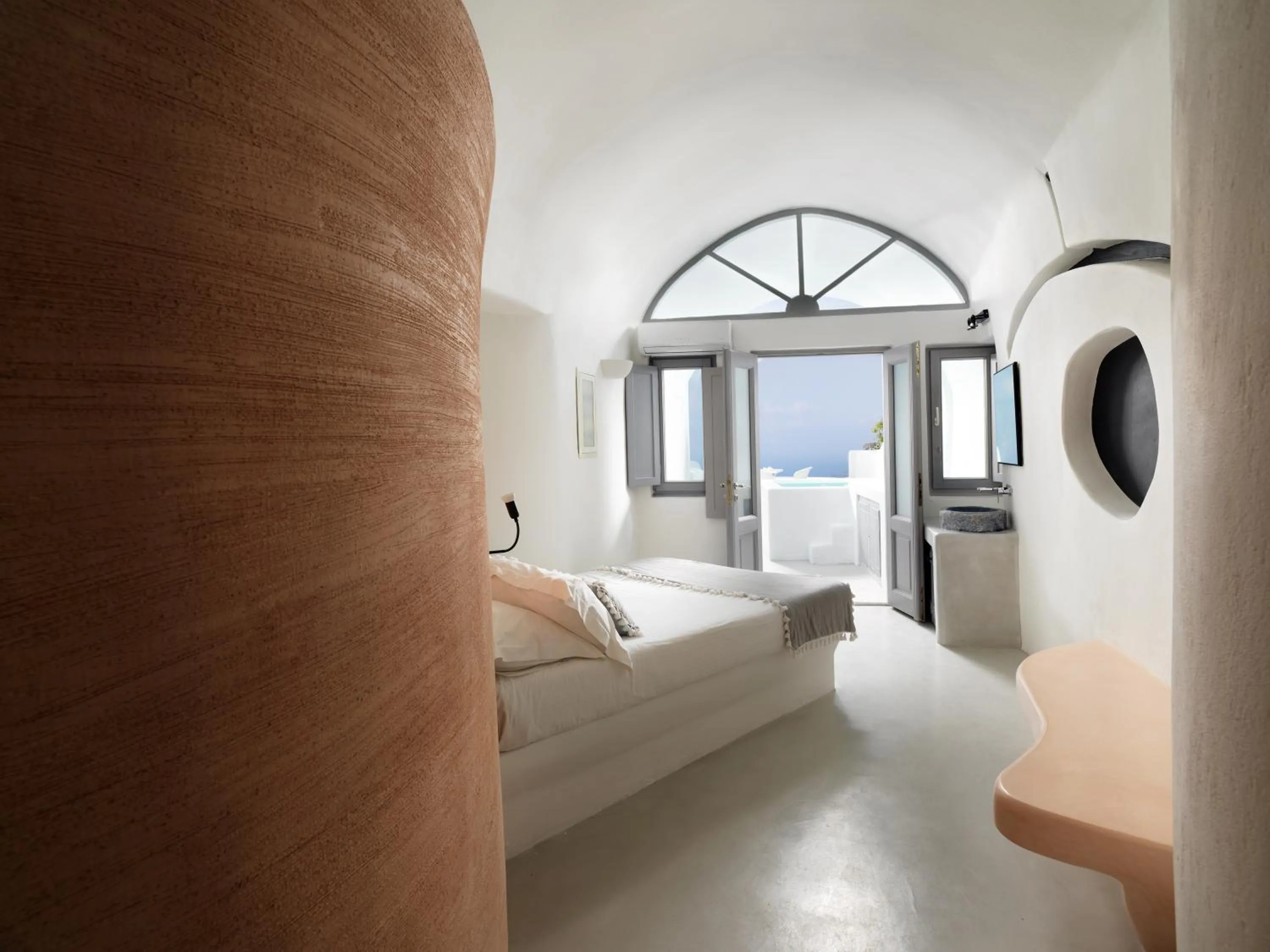 Photo of the whole room, Bed in Tholos Resort