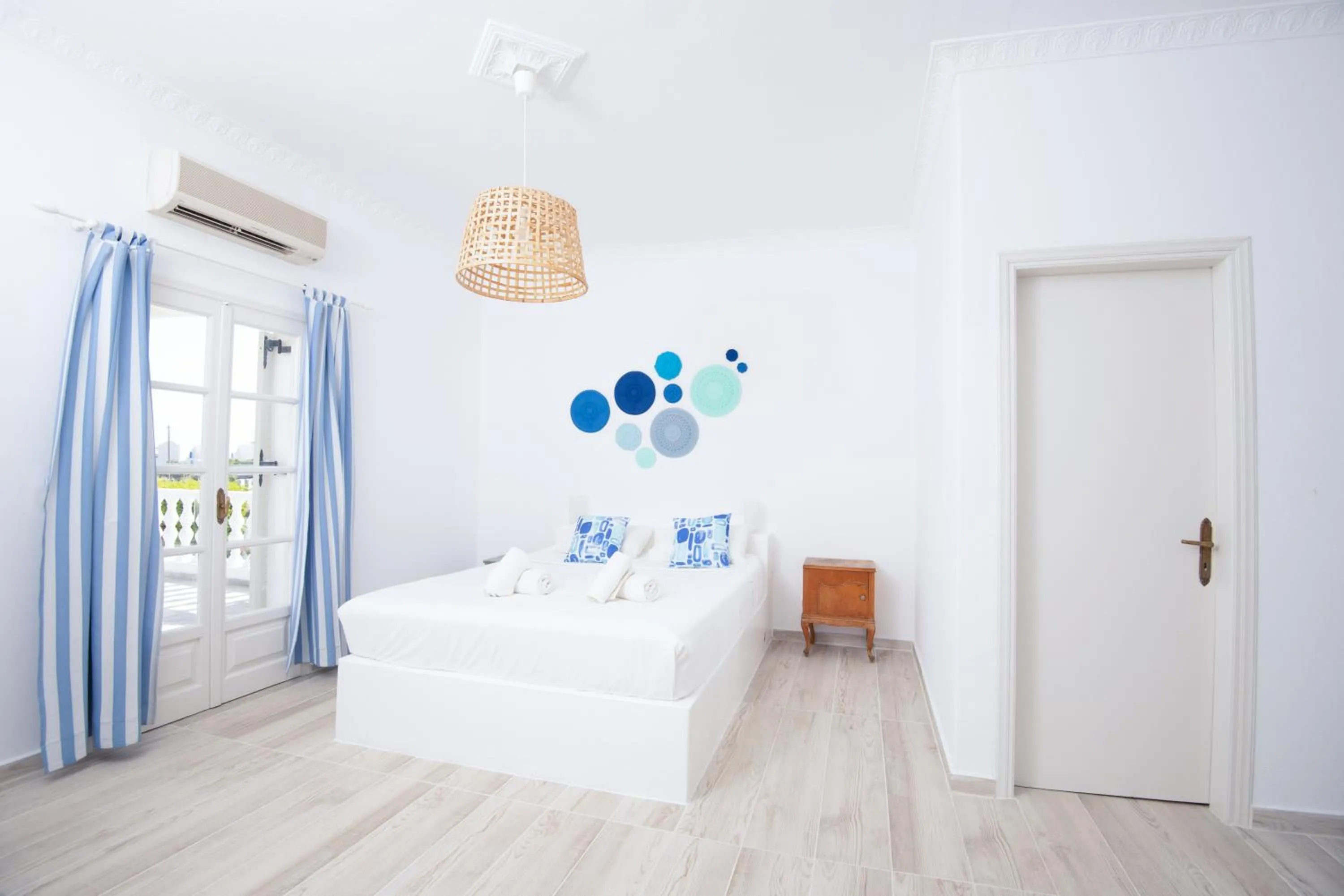 Bed in Villa Markezinis