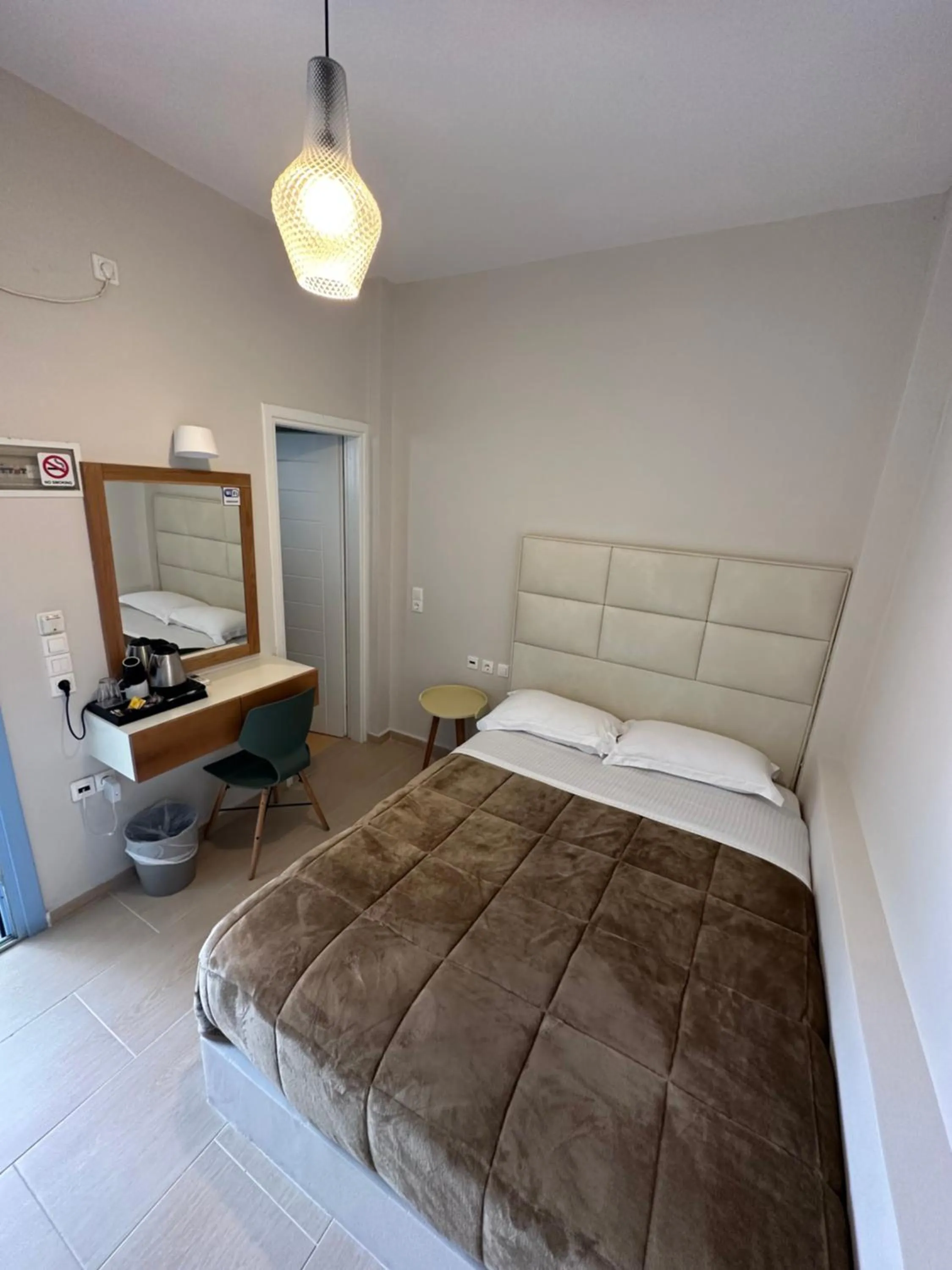 Bed in Villa Roussa City Center