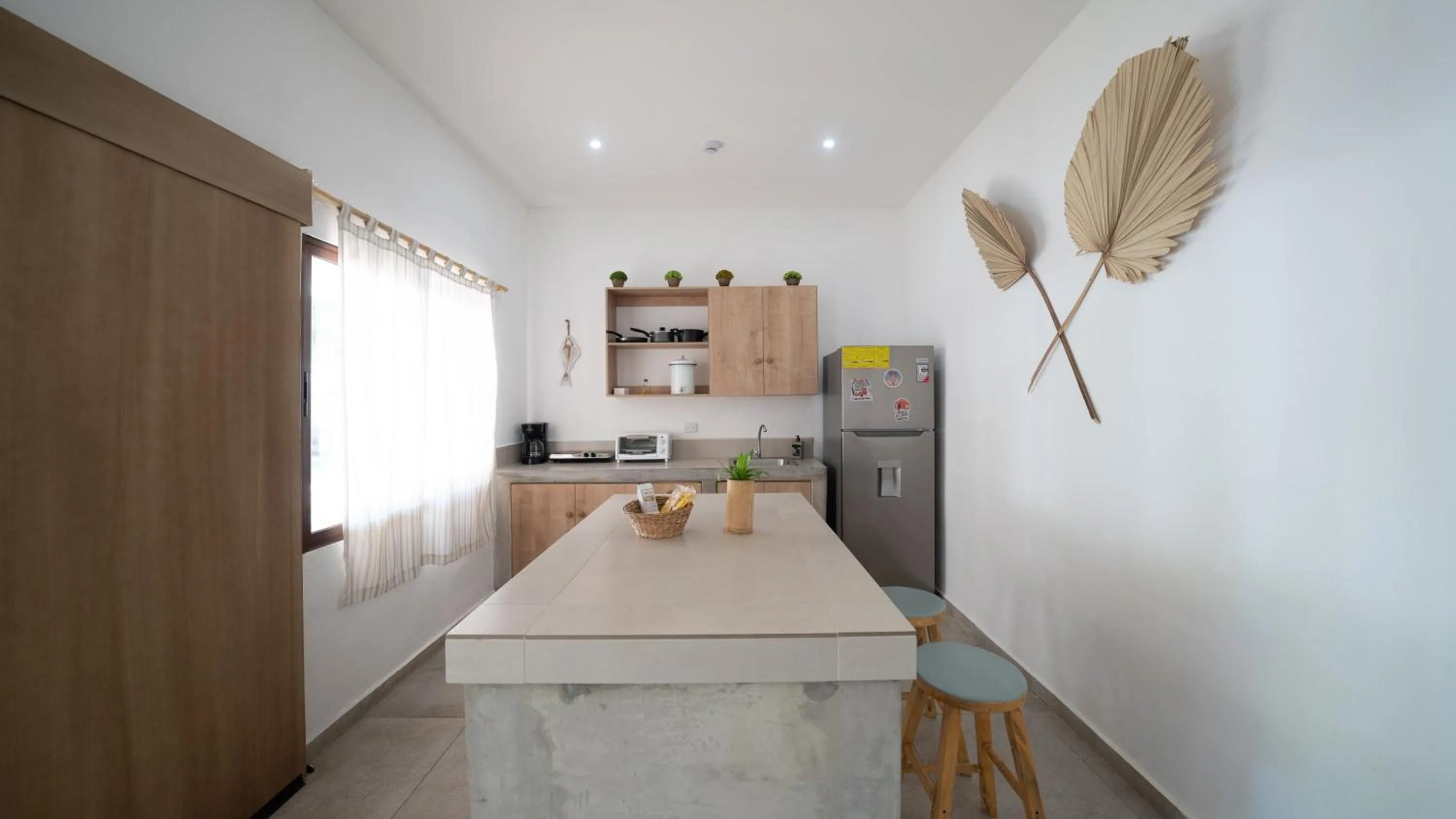 Kitchen or kitchenette in Coco Surf Tropical Village