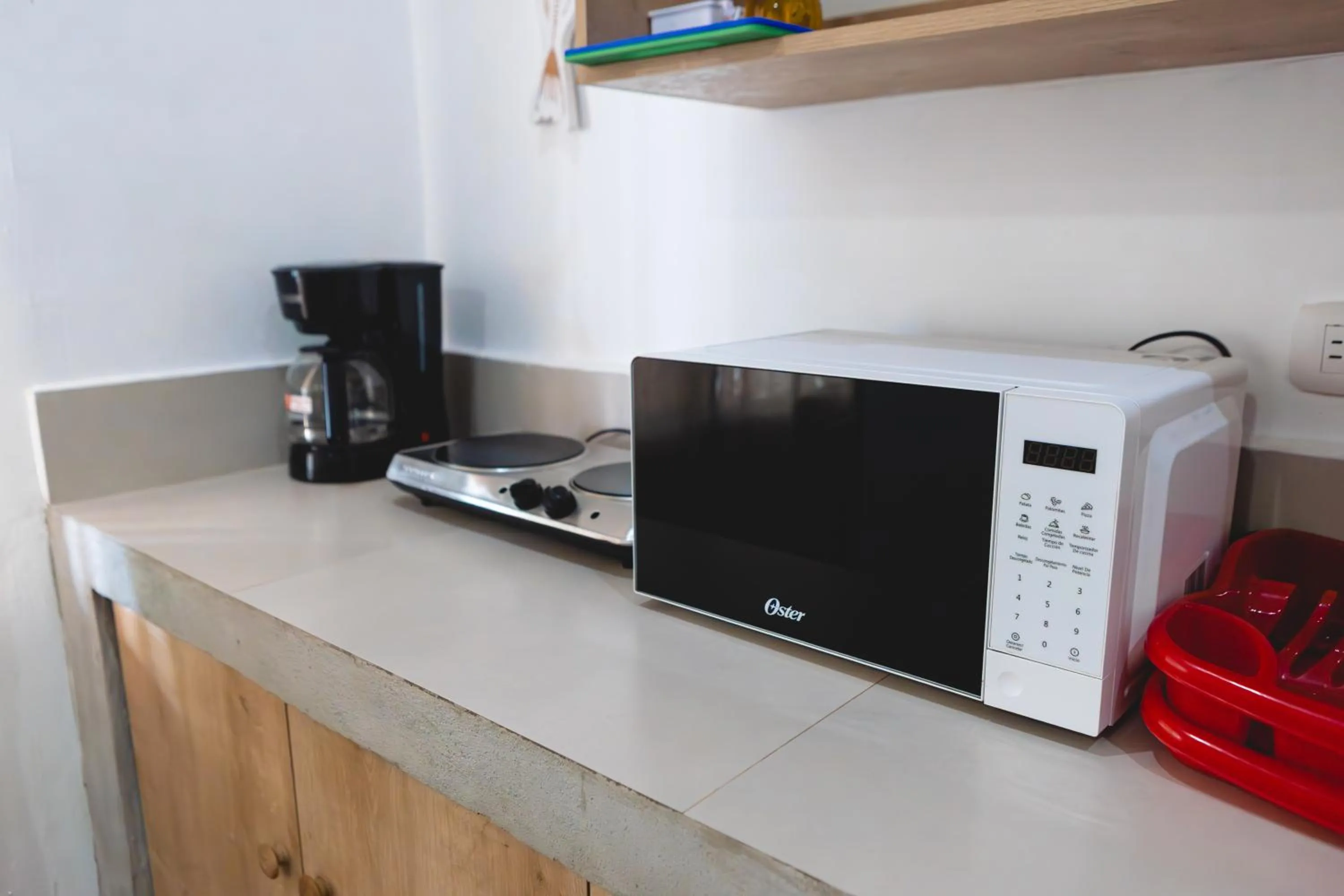 Coffee/tea facilities in Coco Surf Tropical Village