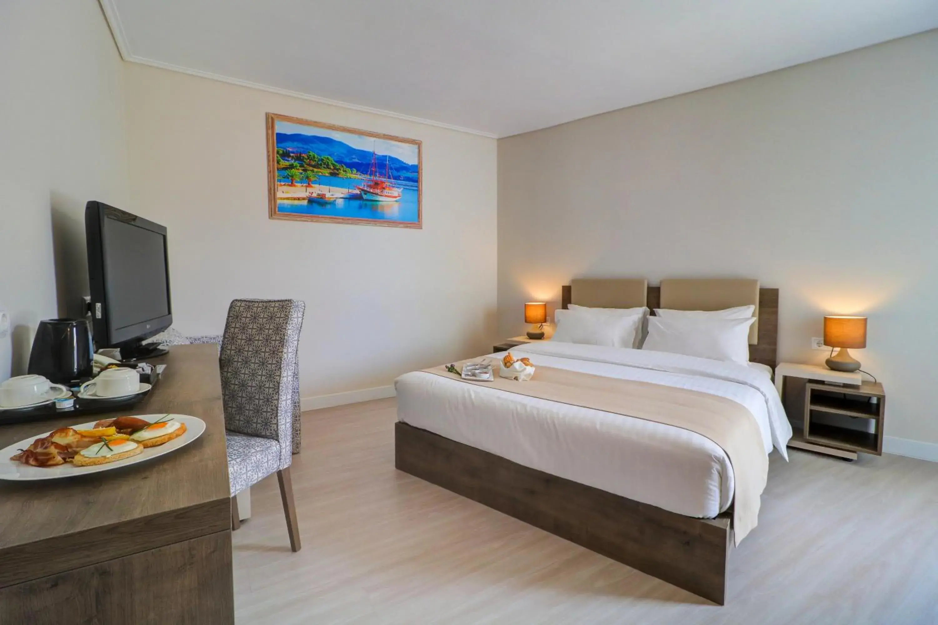 Superior Room with Side Sea View - single occupancy in Palace Hotel Glyfada Superior Room with Side Sea View - single occupancy in Palace Hotel Glyfada