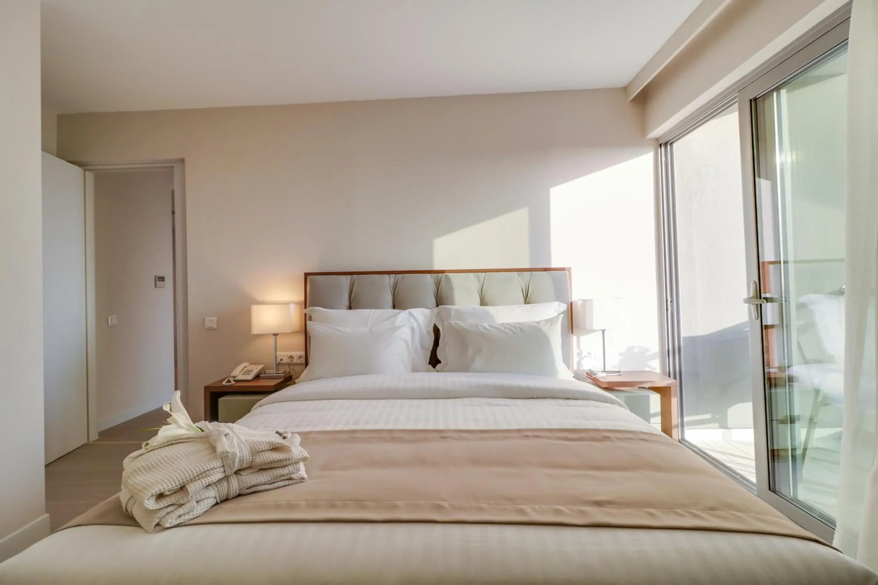 Executive Suite with Sea View - single occupancy in Palace Hotel Glyfada Executive Suite with Sea View - single occupancy in Palace Hotel Glyfada