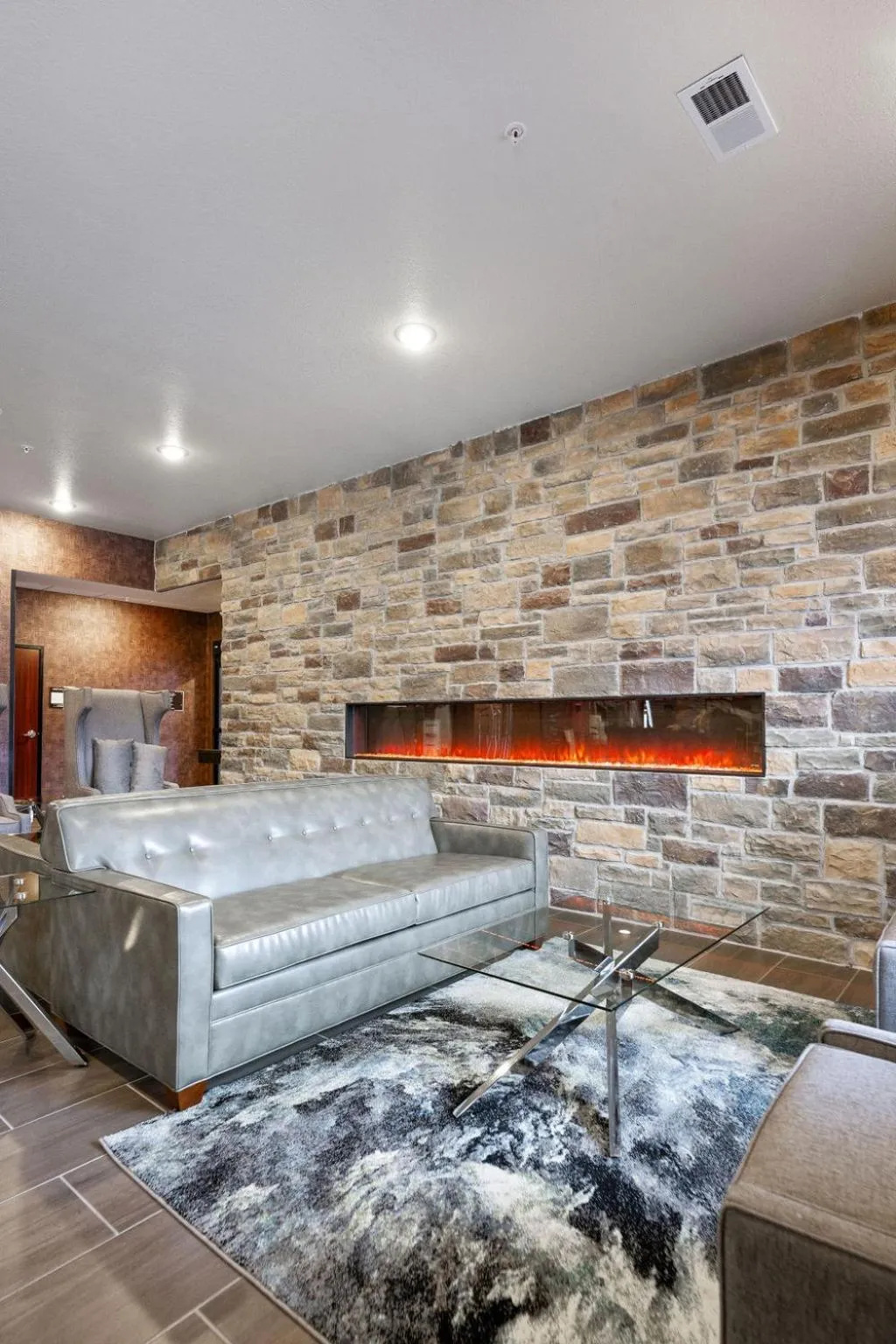 Lobby or reception in Cobblestone Hotel & Suites - Mosinee