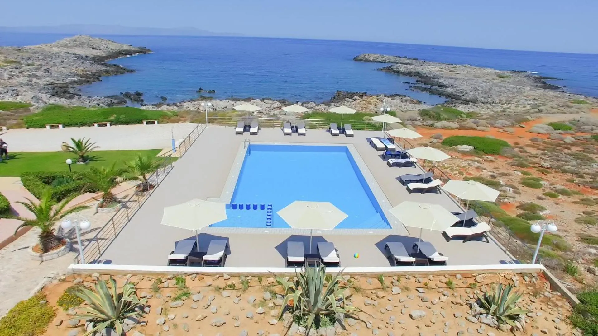 Spring in Nanakis Beach Apartments