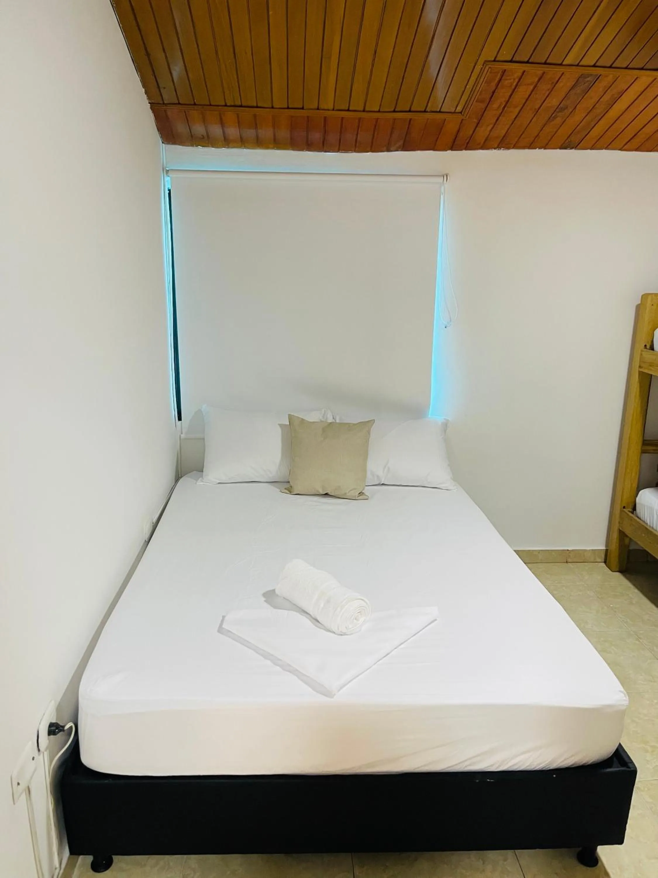 Photo of the whole room in Hotel Tamaca House