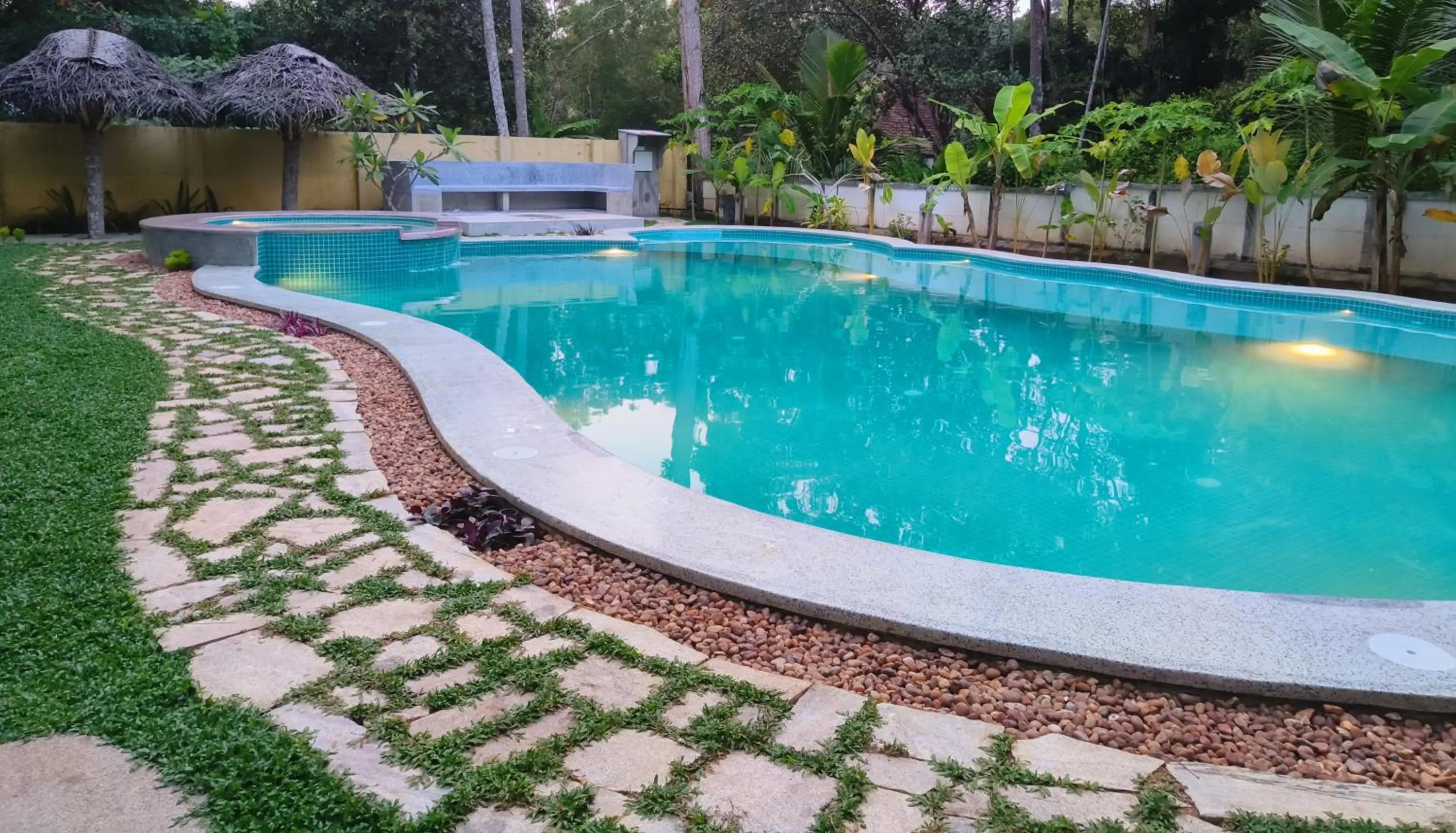 Garden view in Marari Beach Bungalow Resort Alleppey