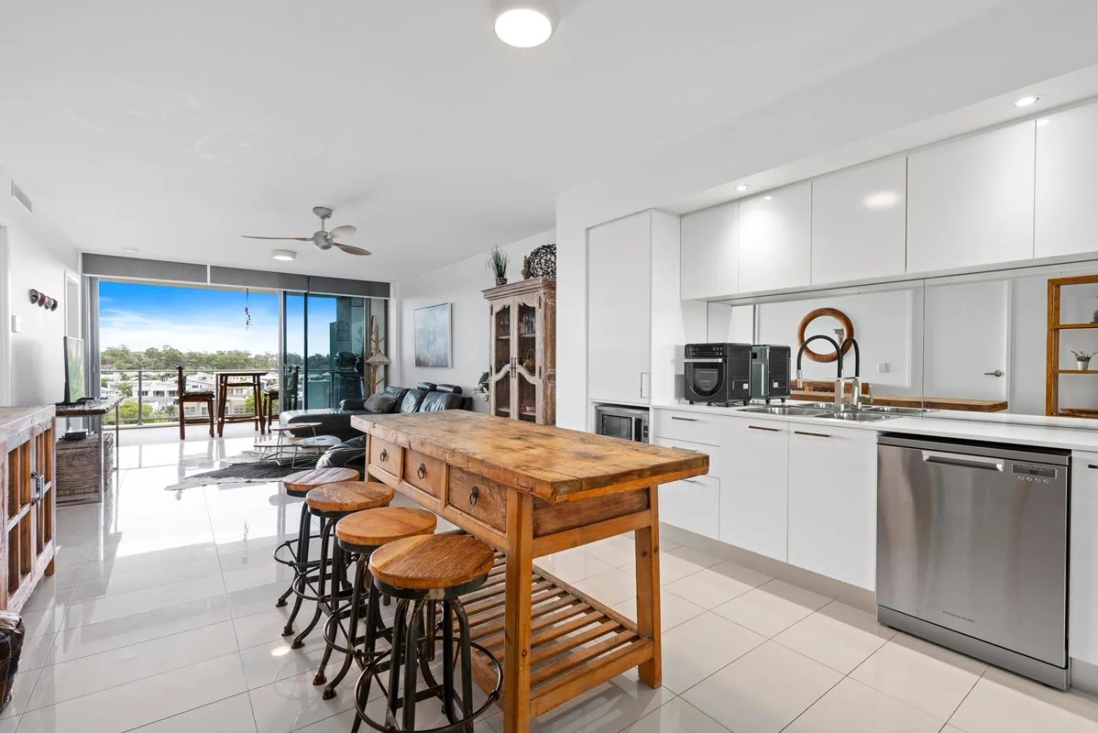 Living room in Harbour Quays Apartments