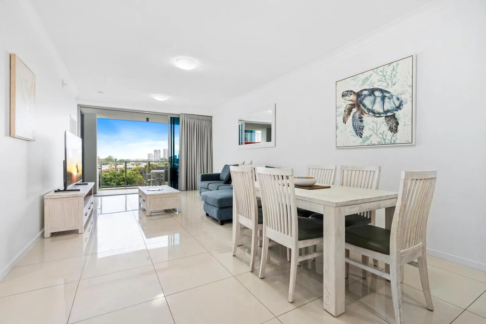 Living room in Harbour Quays Apartments