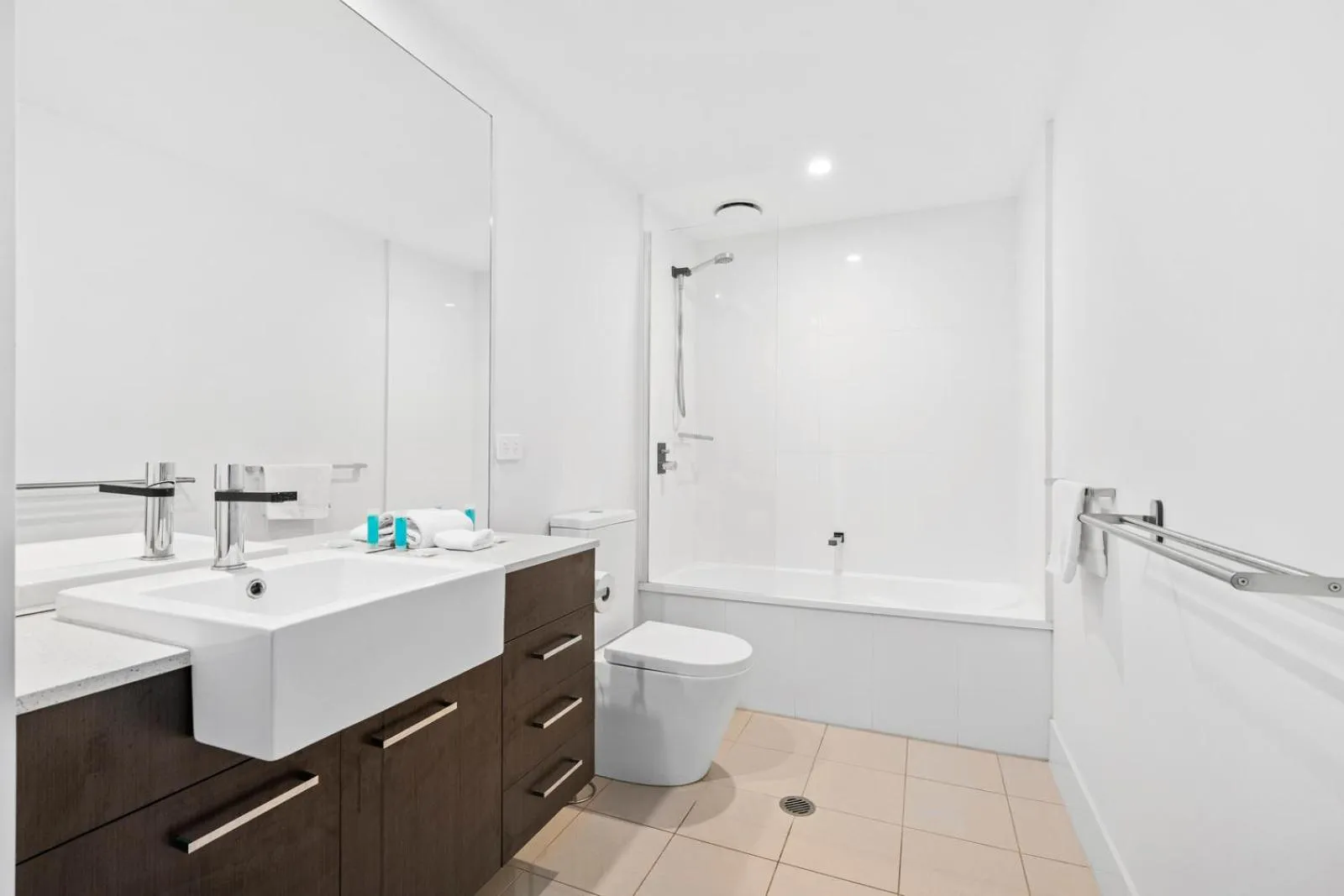 Bathroom in Harbour Quays Apartments