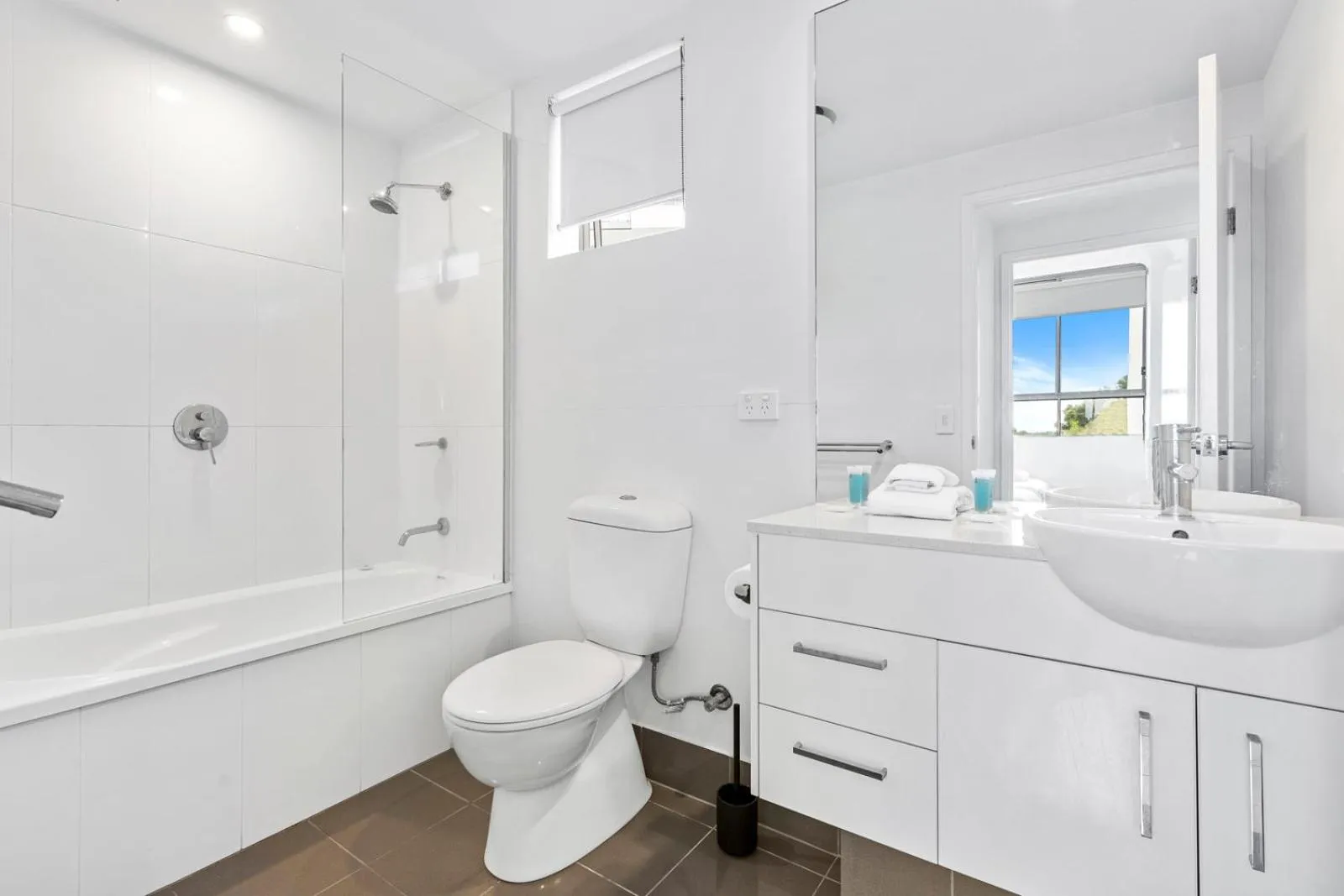 Bathroom in Harbour Quays Apartments