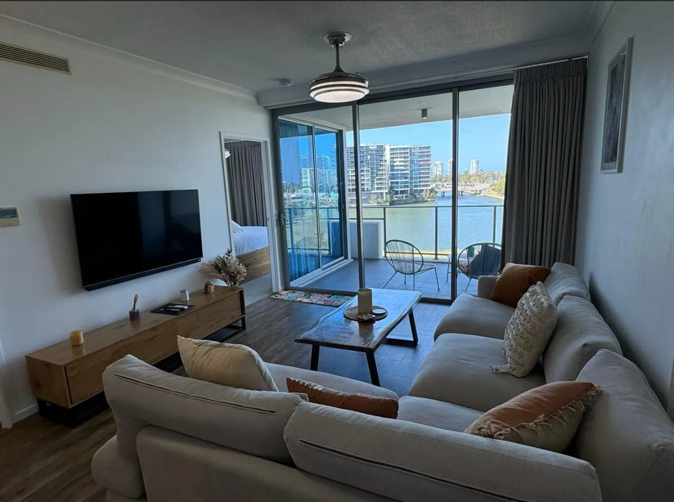 Living room in Harbour Quays Apartments