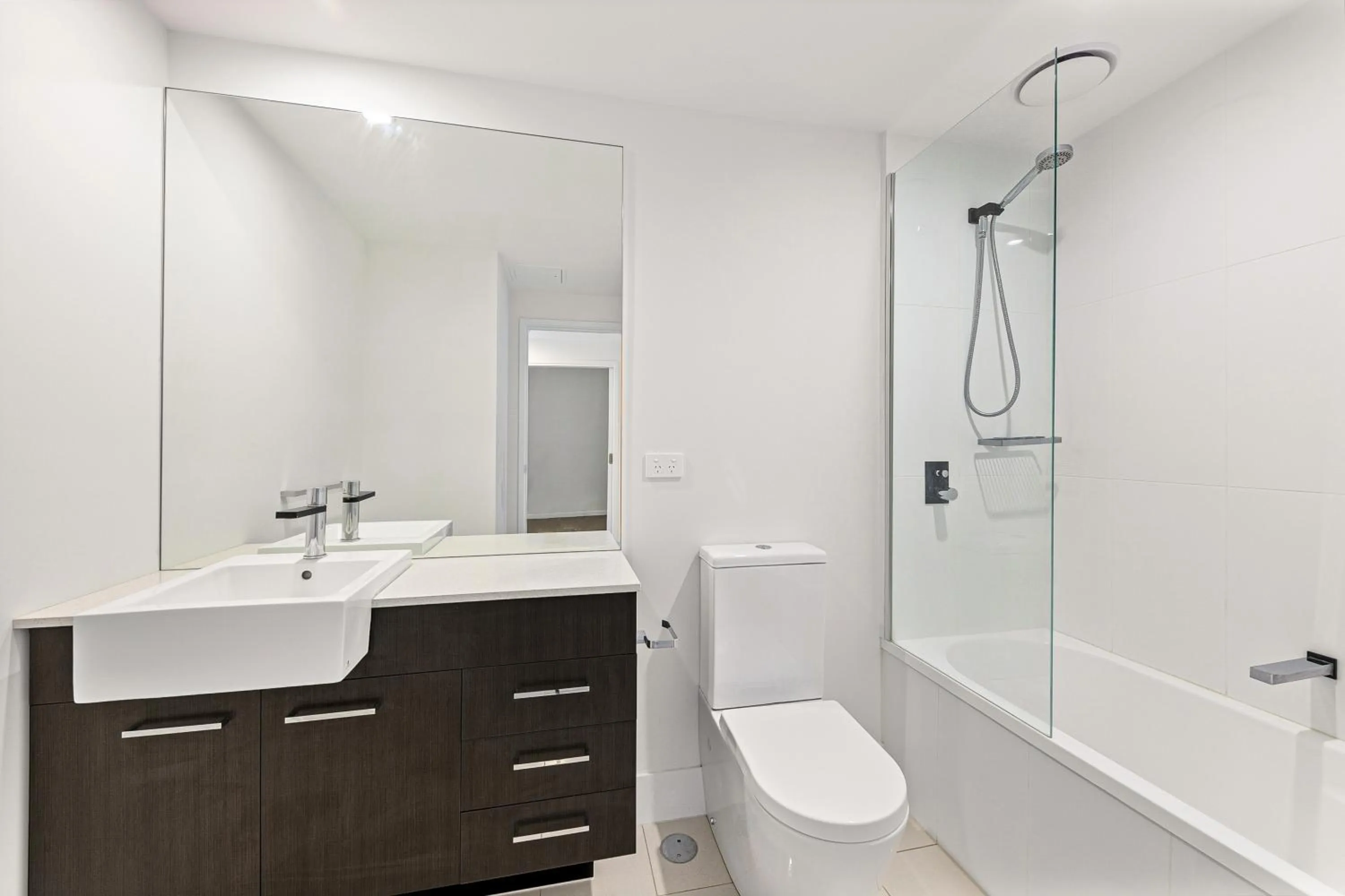 Bathroom in Harbour Quays Apartments