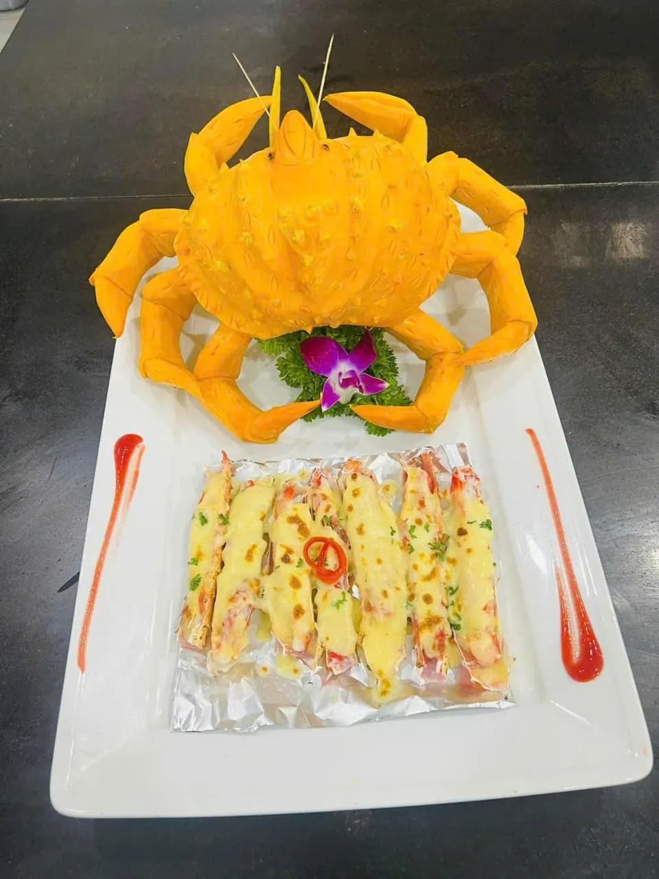 TRA LINH HOTEL & RESTAURANTs