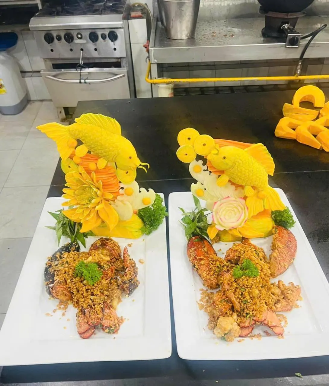 TRA LINH HOTEL & RESTAURANTs