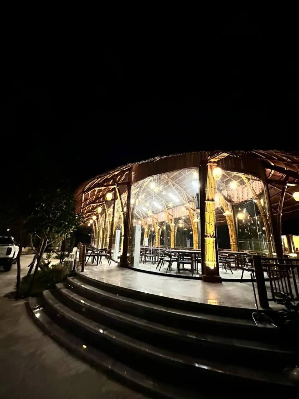 TRA LINH HOTEL & RESTAURANTs