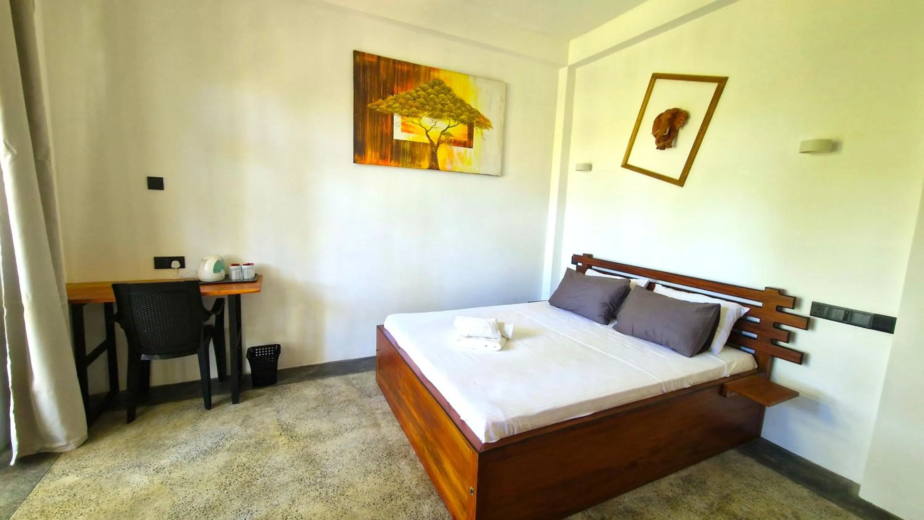 Bedroom, Bed in Mothership