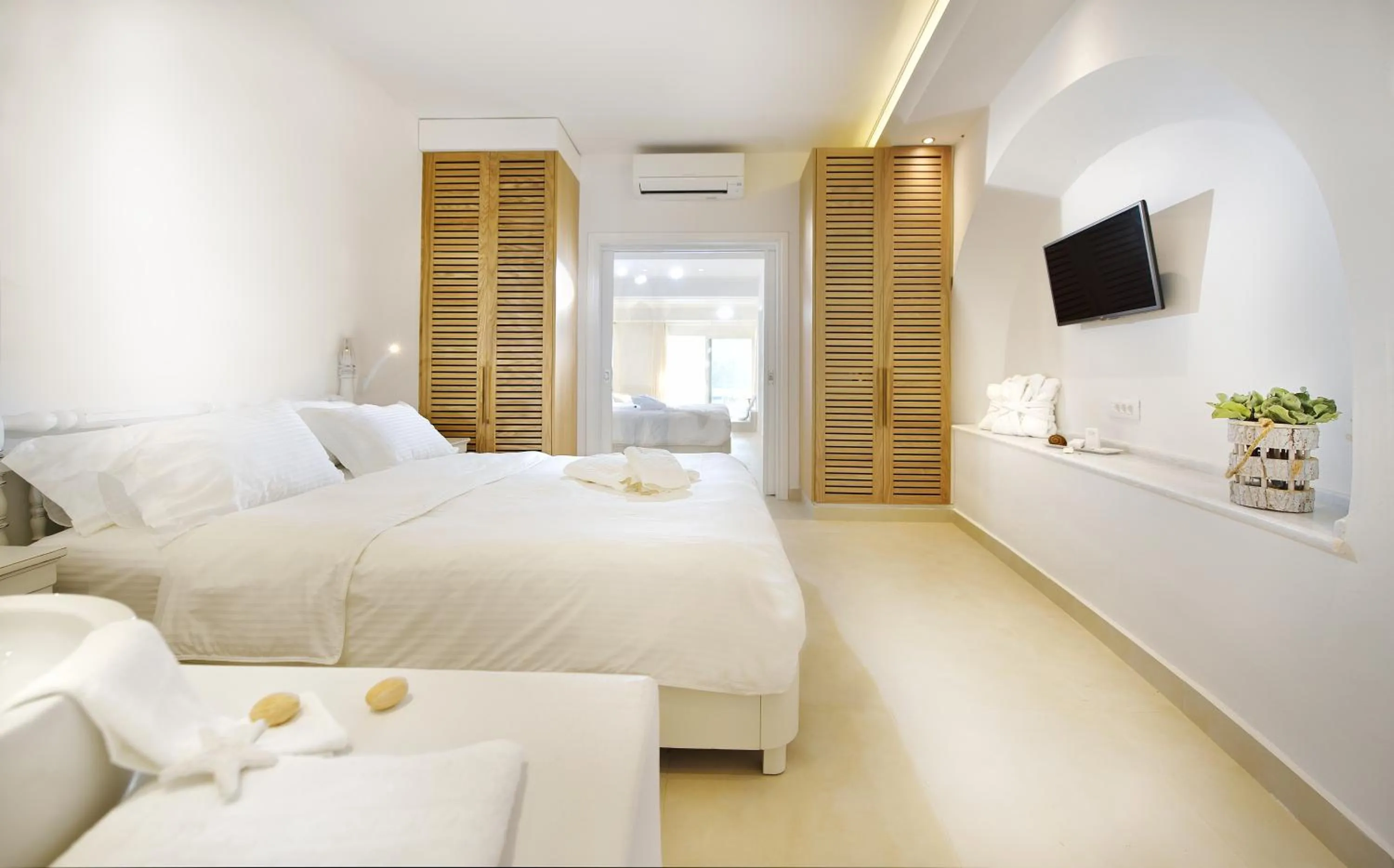 Decorative detail, Bed in Nissaki Boutique Hotel