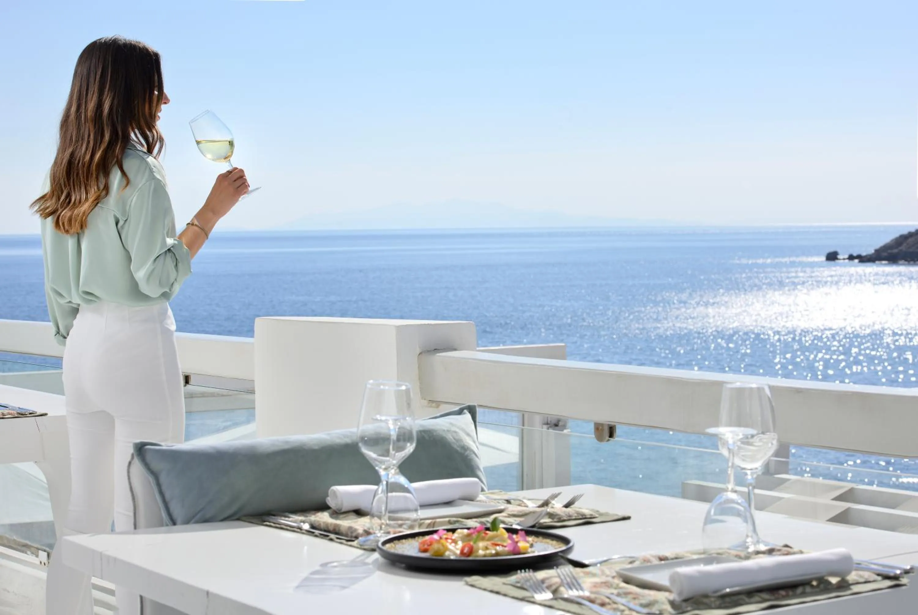 Restaurant/places to eat in Nissaki Boutique Hotel