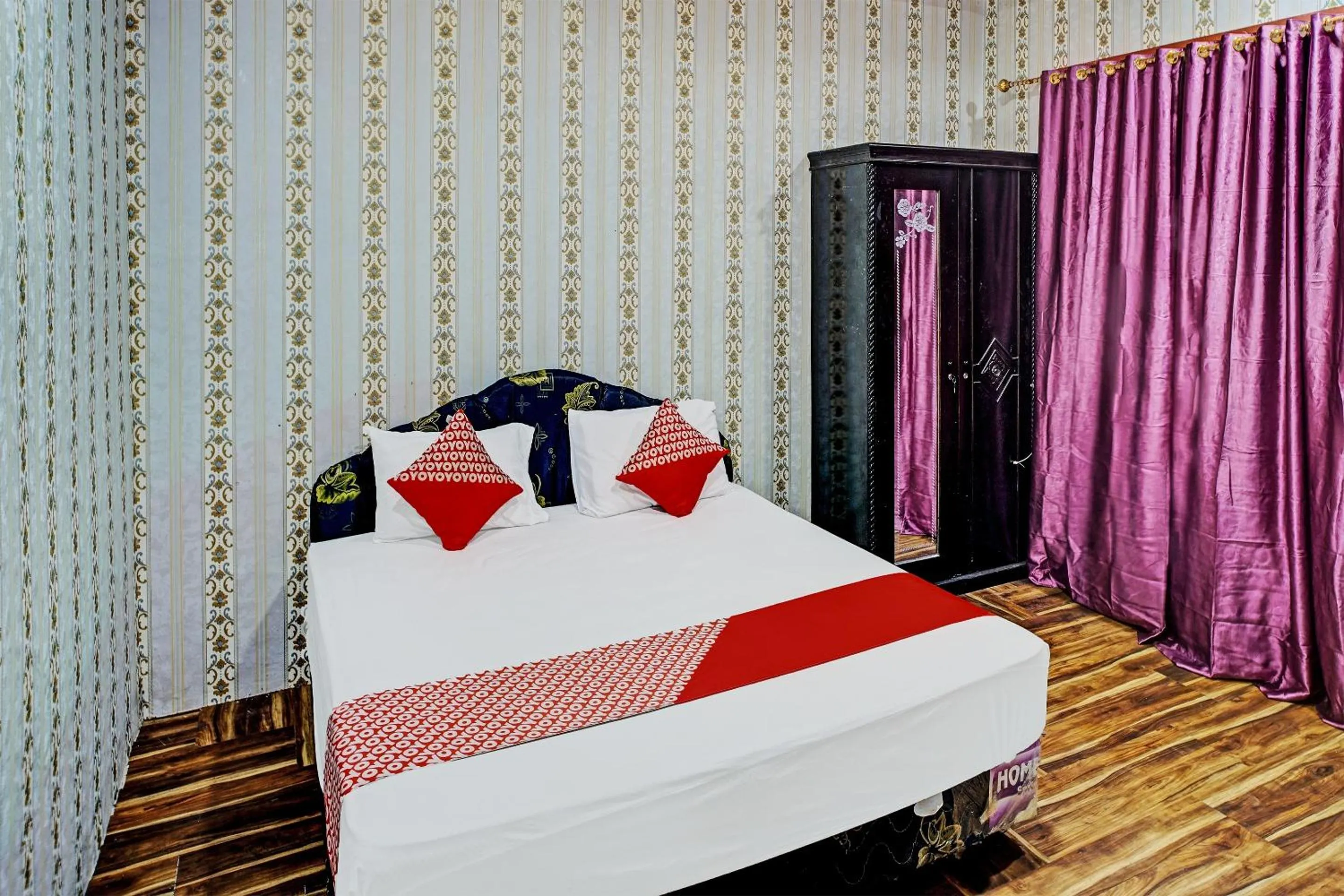 Bedroom, Bed in Hotel O Taman Wisata Iman Ii Near Taman Wisata Iman Sitinjo