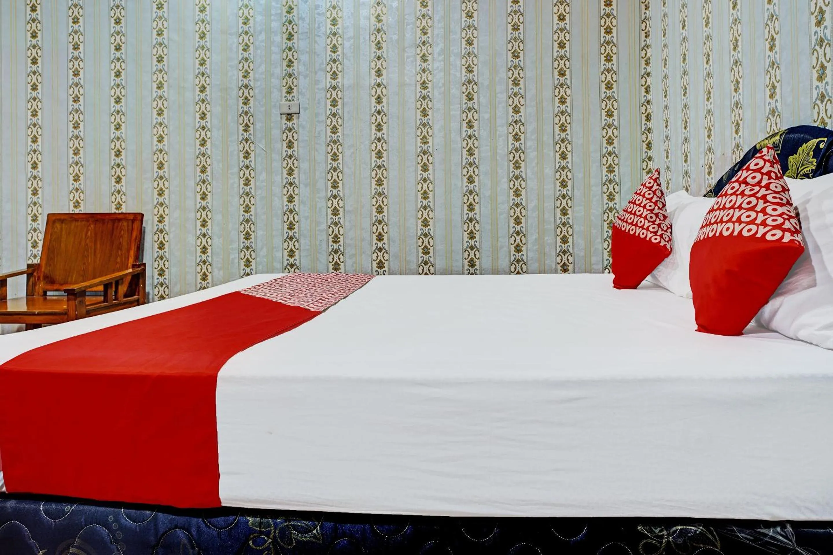 Bedroom, Bed in Hotel O Taman Wisata Iman Ii Near Taman Wisata Iman Sitinjo