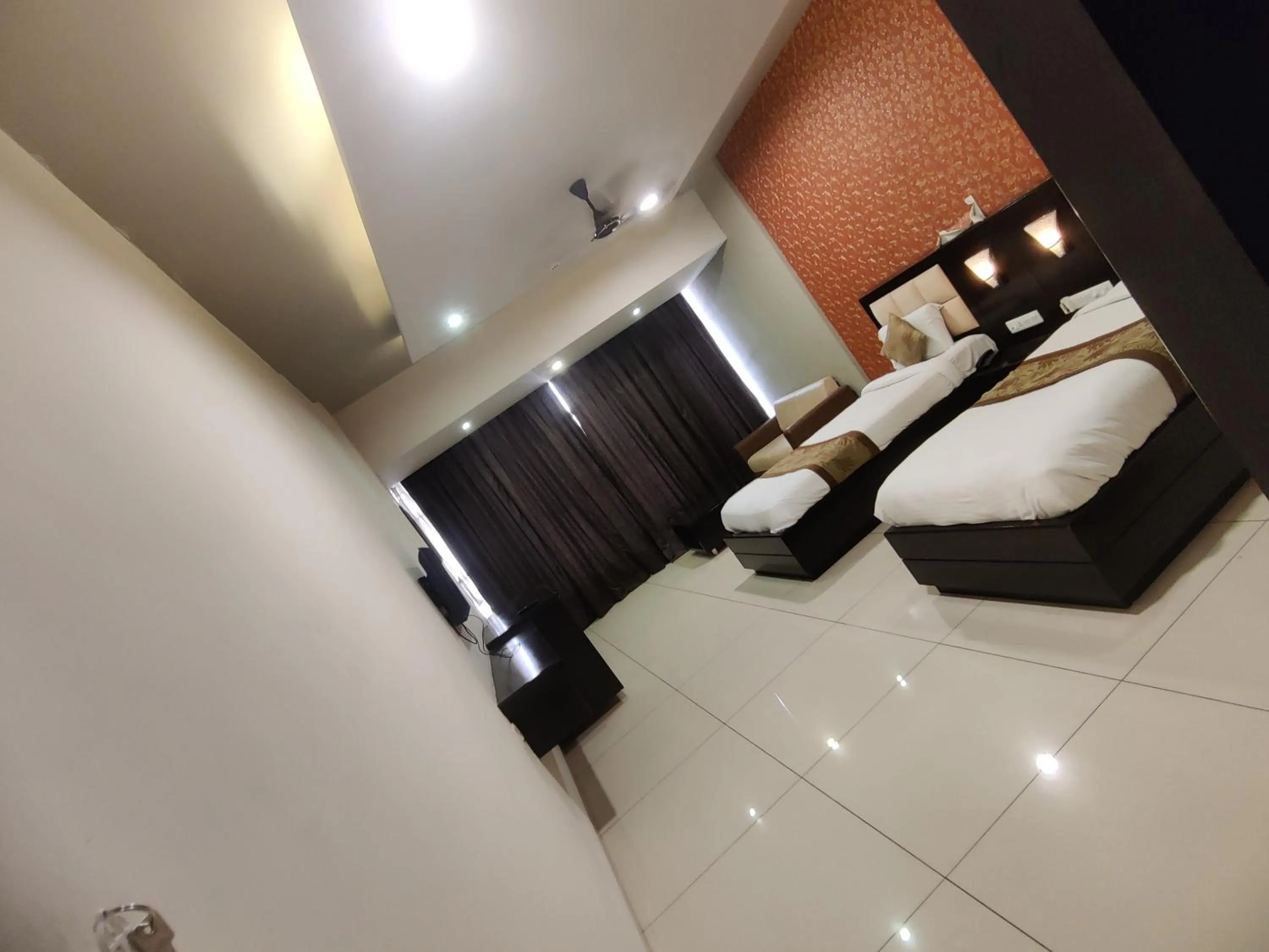 Bed in HOTEL RESTANDVIEW