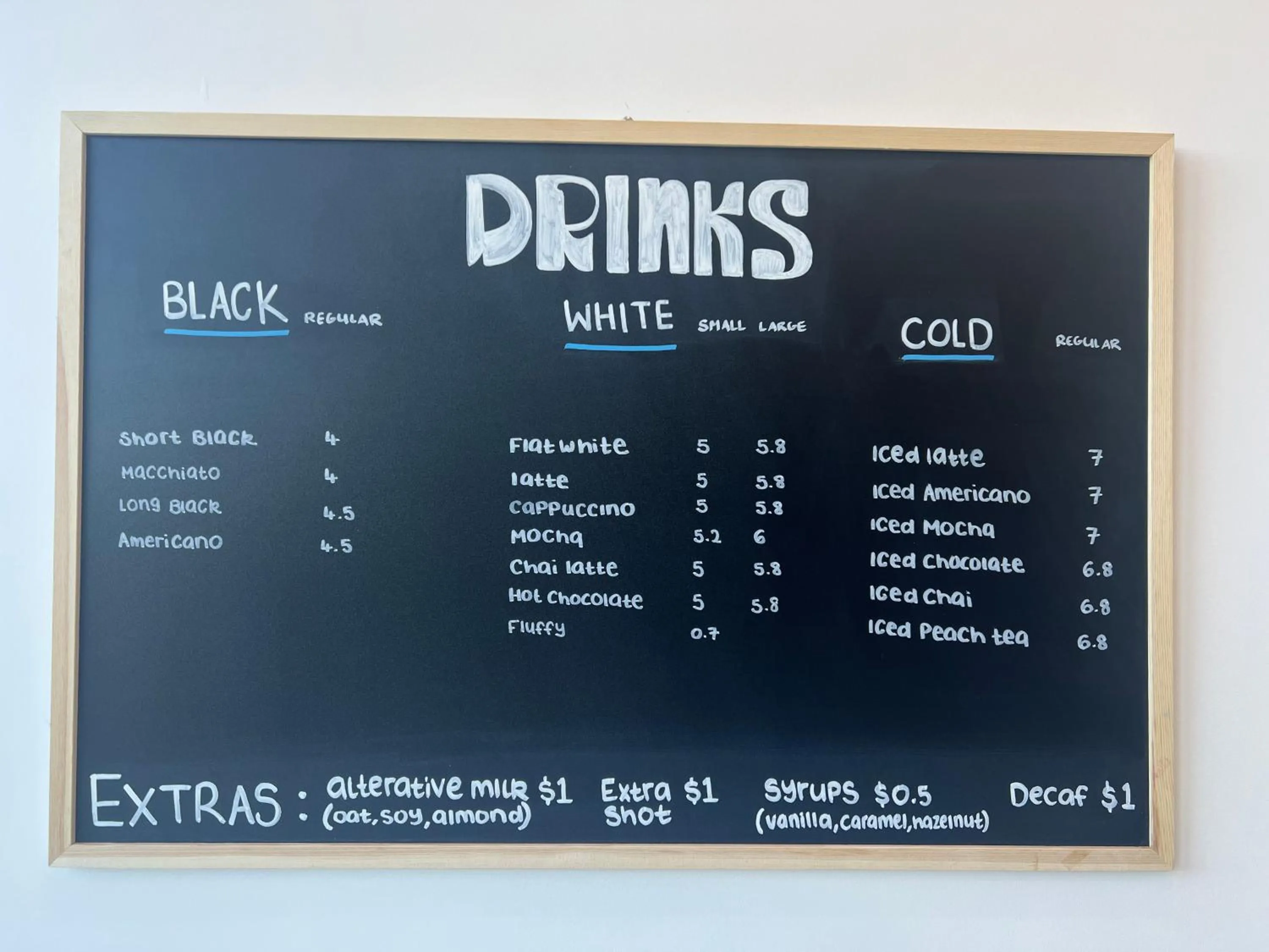 Coffee/tea facilities in Manha Hotel Auckland Airport