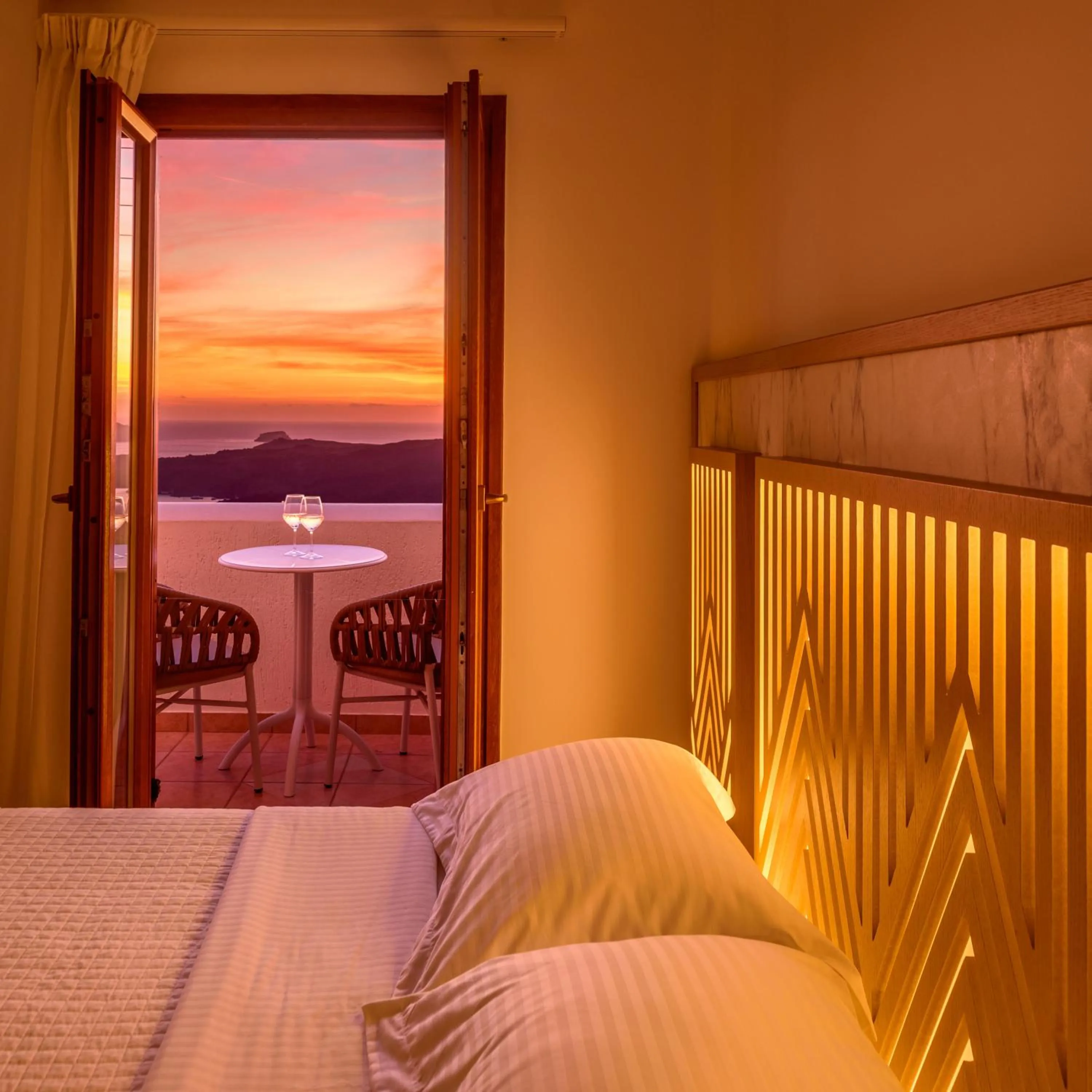 Bed in Astir Thira Hotel