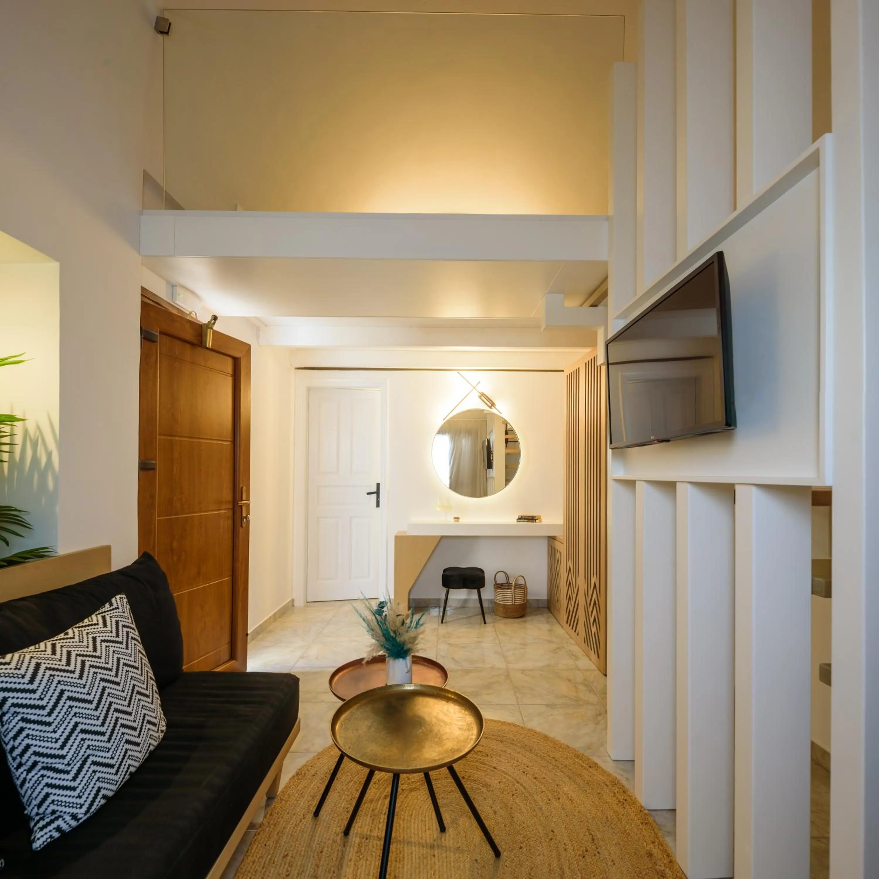 TV and multimedia, Bed in Astir Thira Hotel