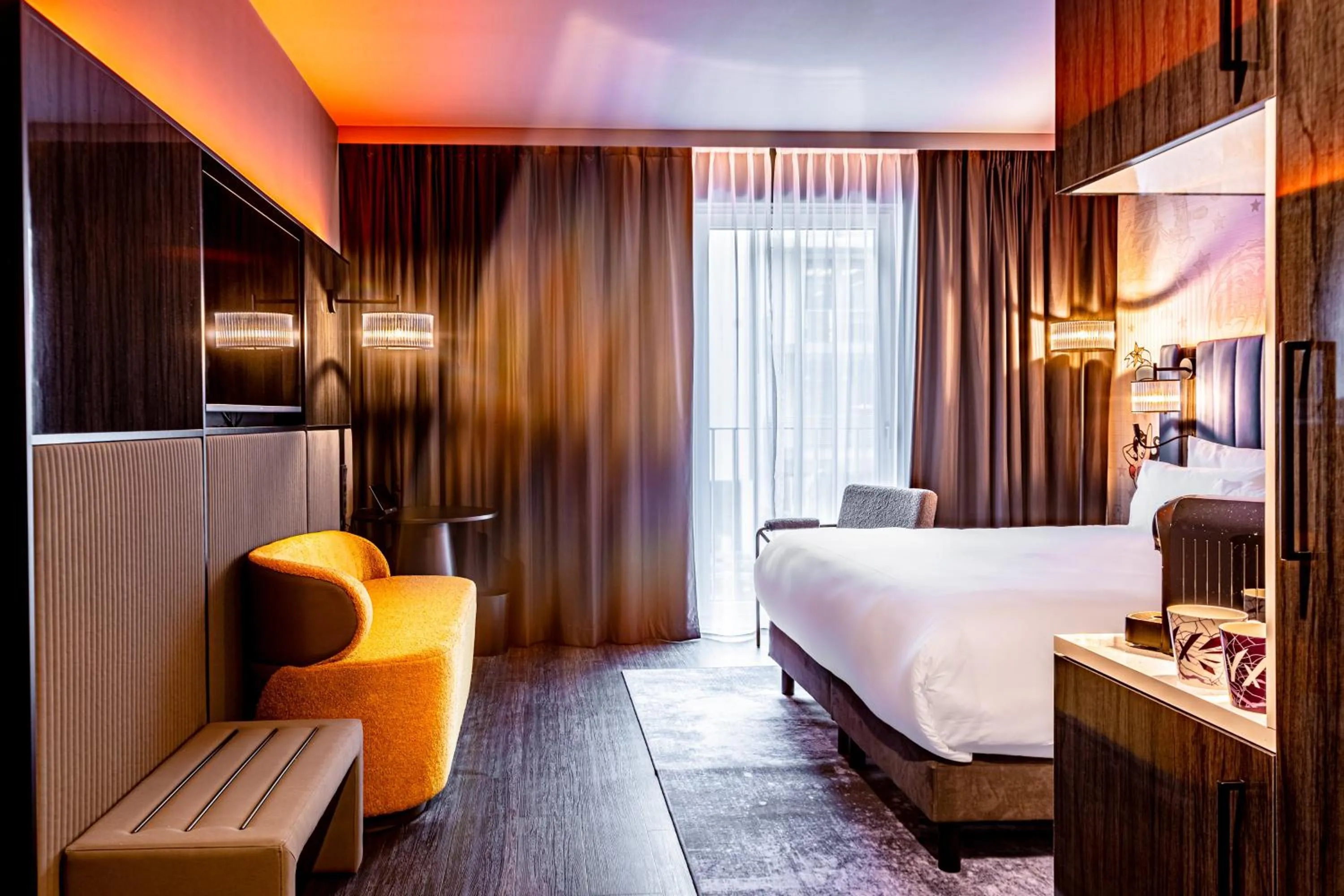 Photo of the whole room, Bed in NYX Hotel Hamburg by Leonardo Hotels