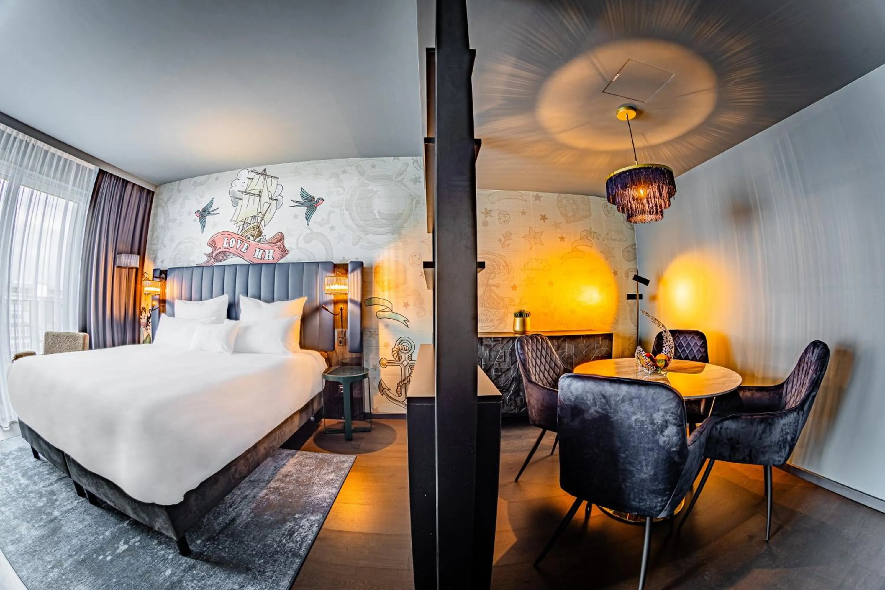 Bedroom, Bed in NYX Hotel Hamburg by Leonardo Hotels