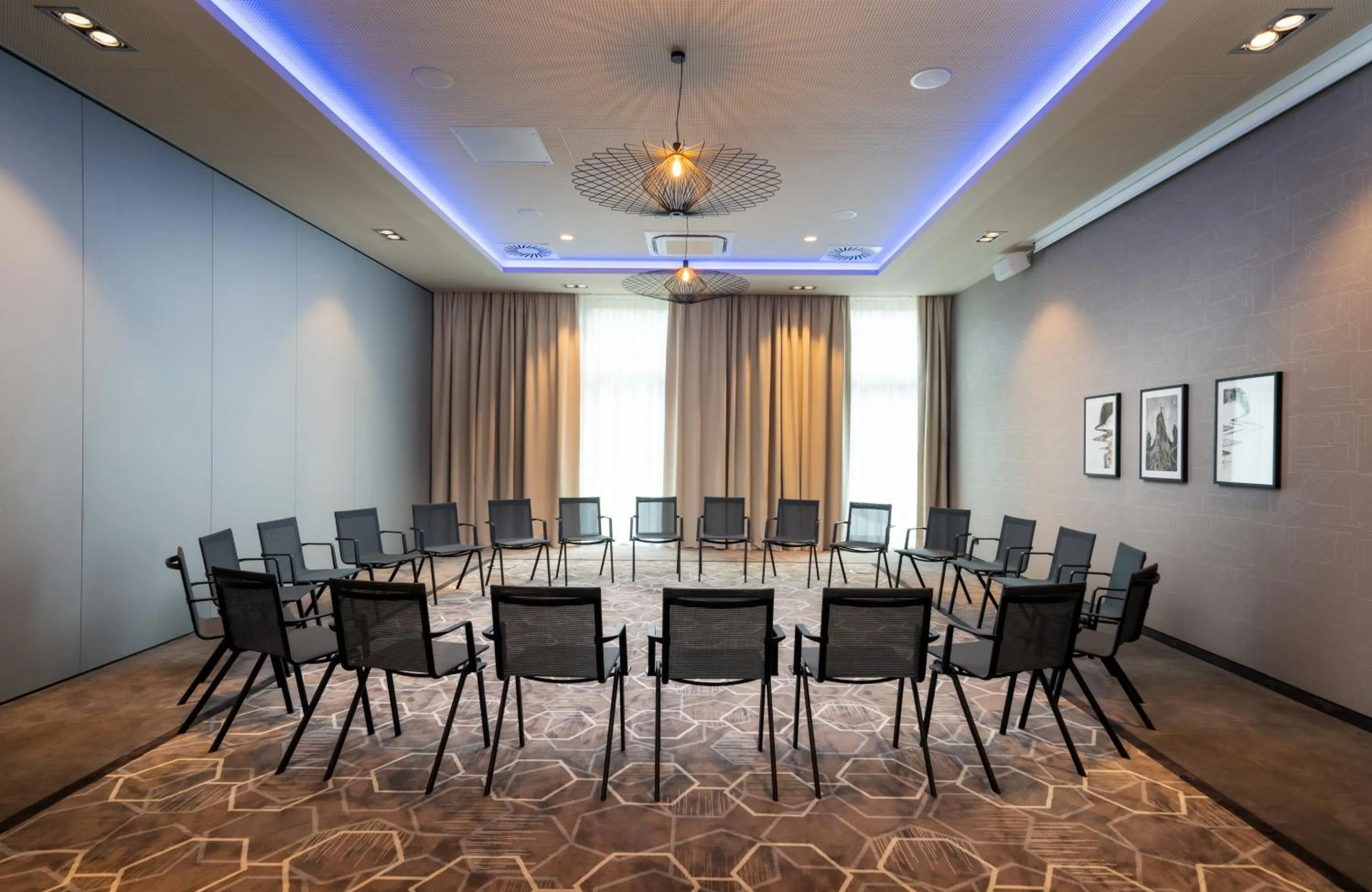 Meeting/conference room in Leonardo Royal Hotel Cologne Bonn Airport