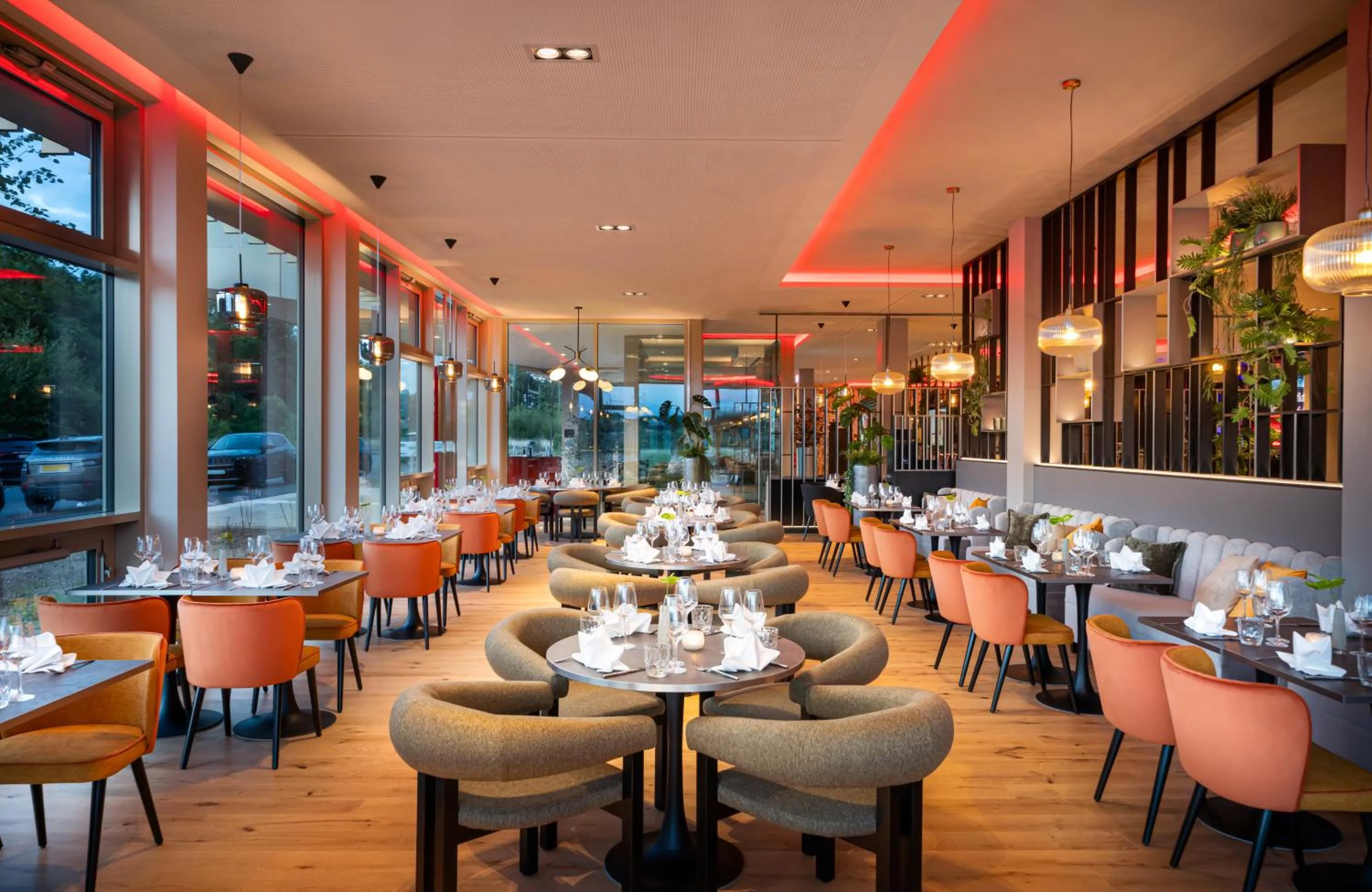 Restaurant/places to eat in Leonardo Royal Hotel Cologne Bonn Airport