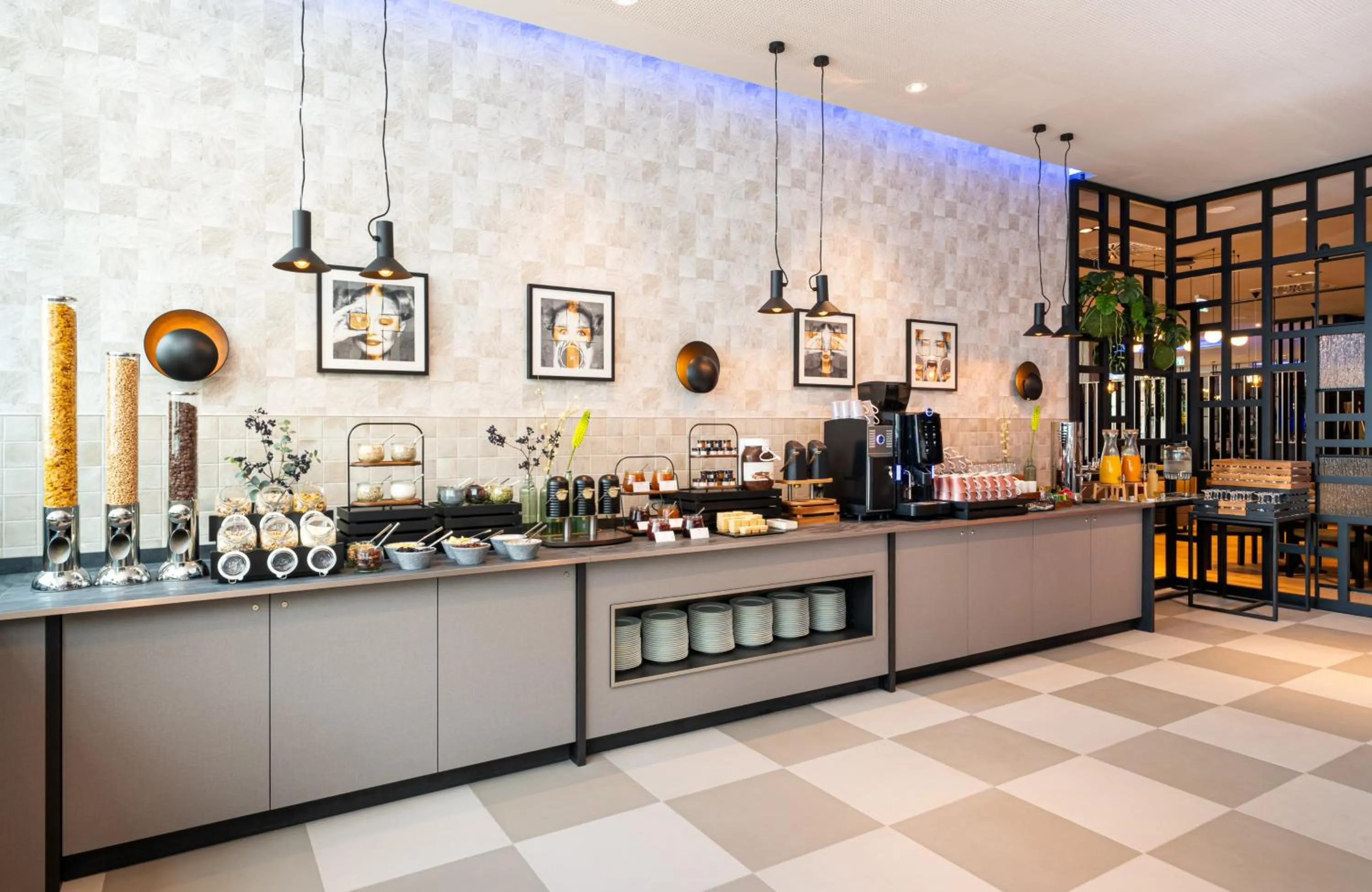 Buffet breakfast in Leonardo Royal Hotel Cologne Bonn Airport