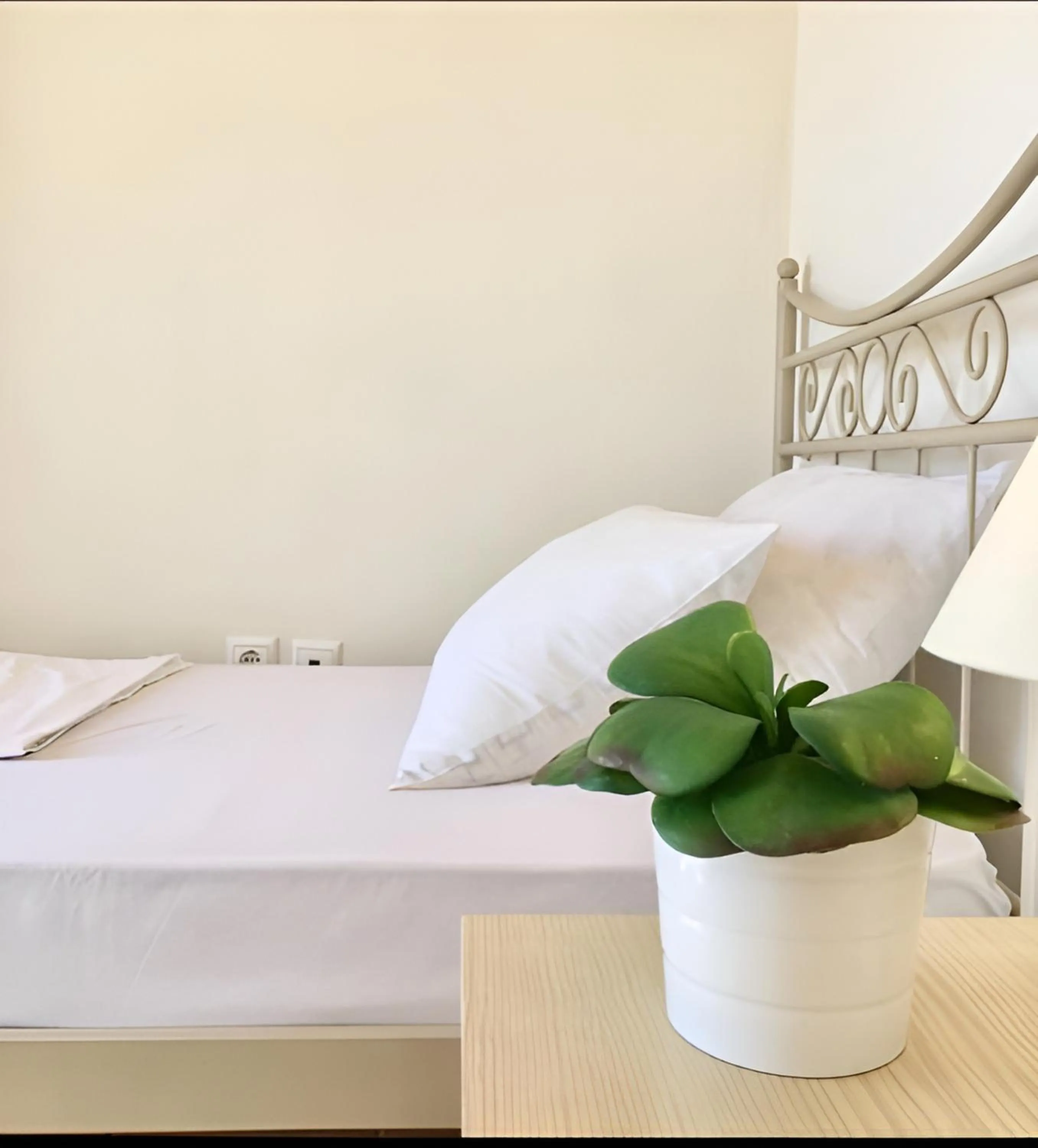 Bed in Mykonos Dot - The Villas