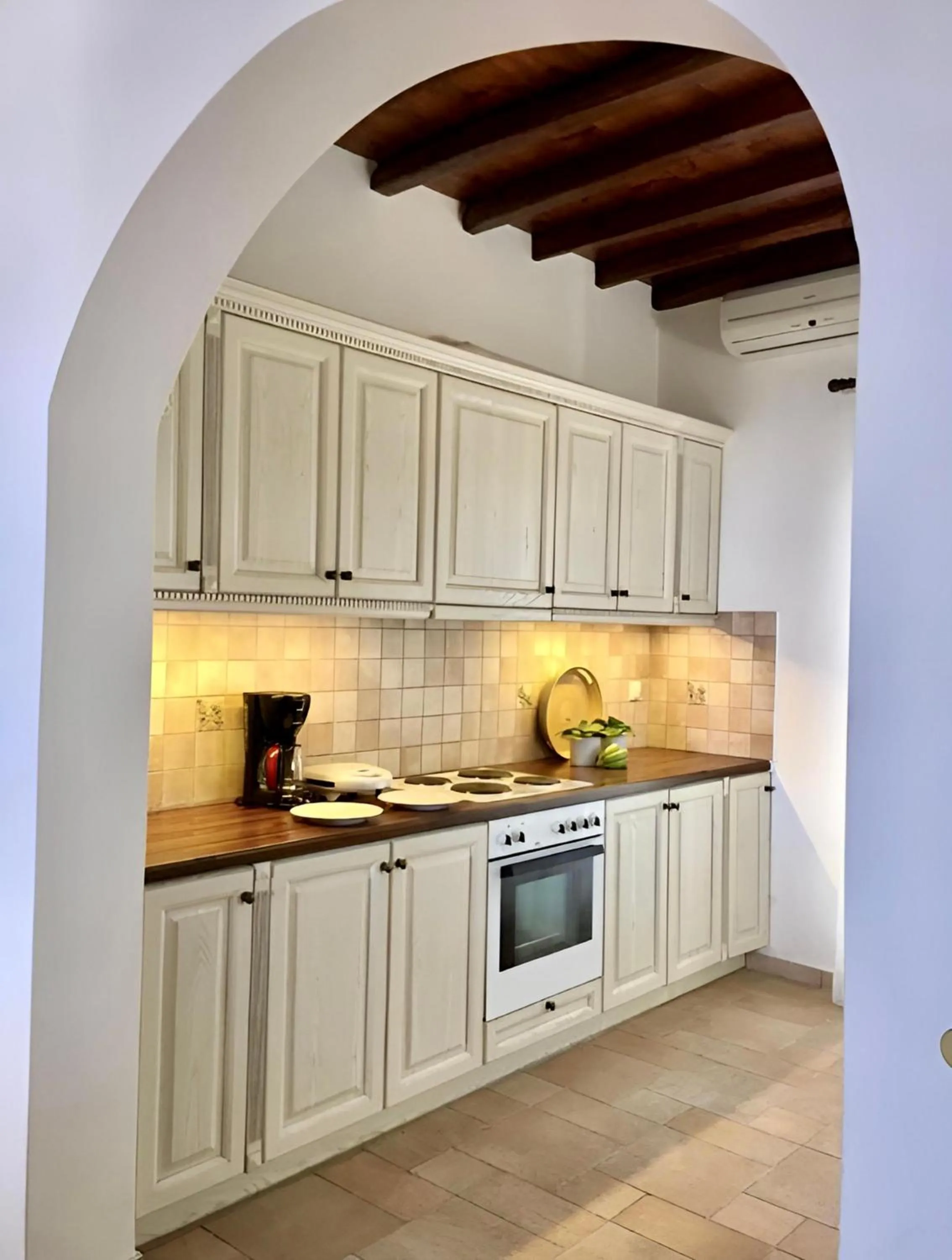 Kitchen or kitchenette in Mykonos Dot - The Villas
