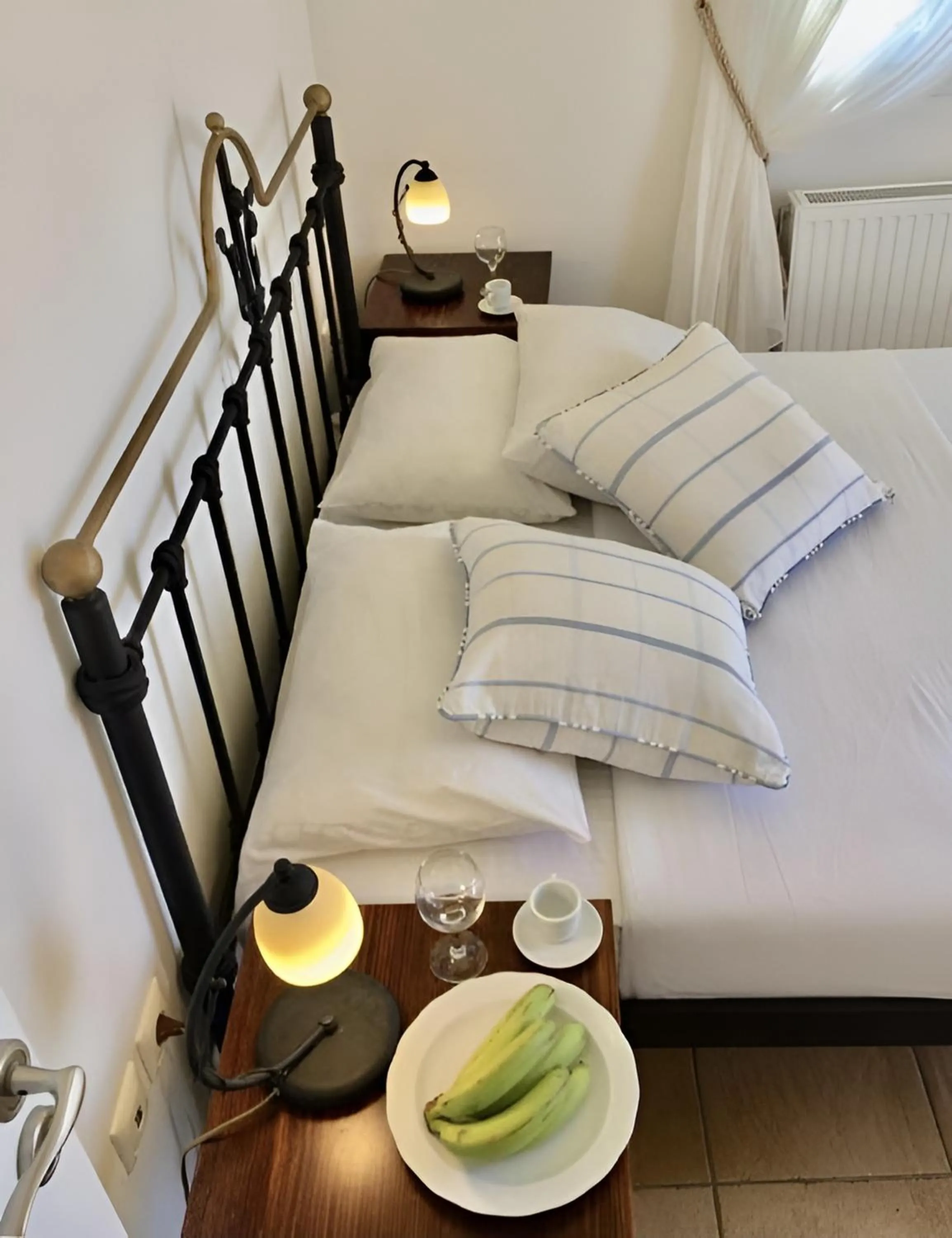 Bed in Mykonos Dot - The Villas