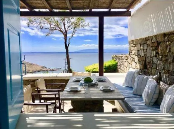 Patio in Mykonos Dot - The Villas