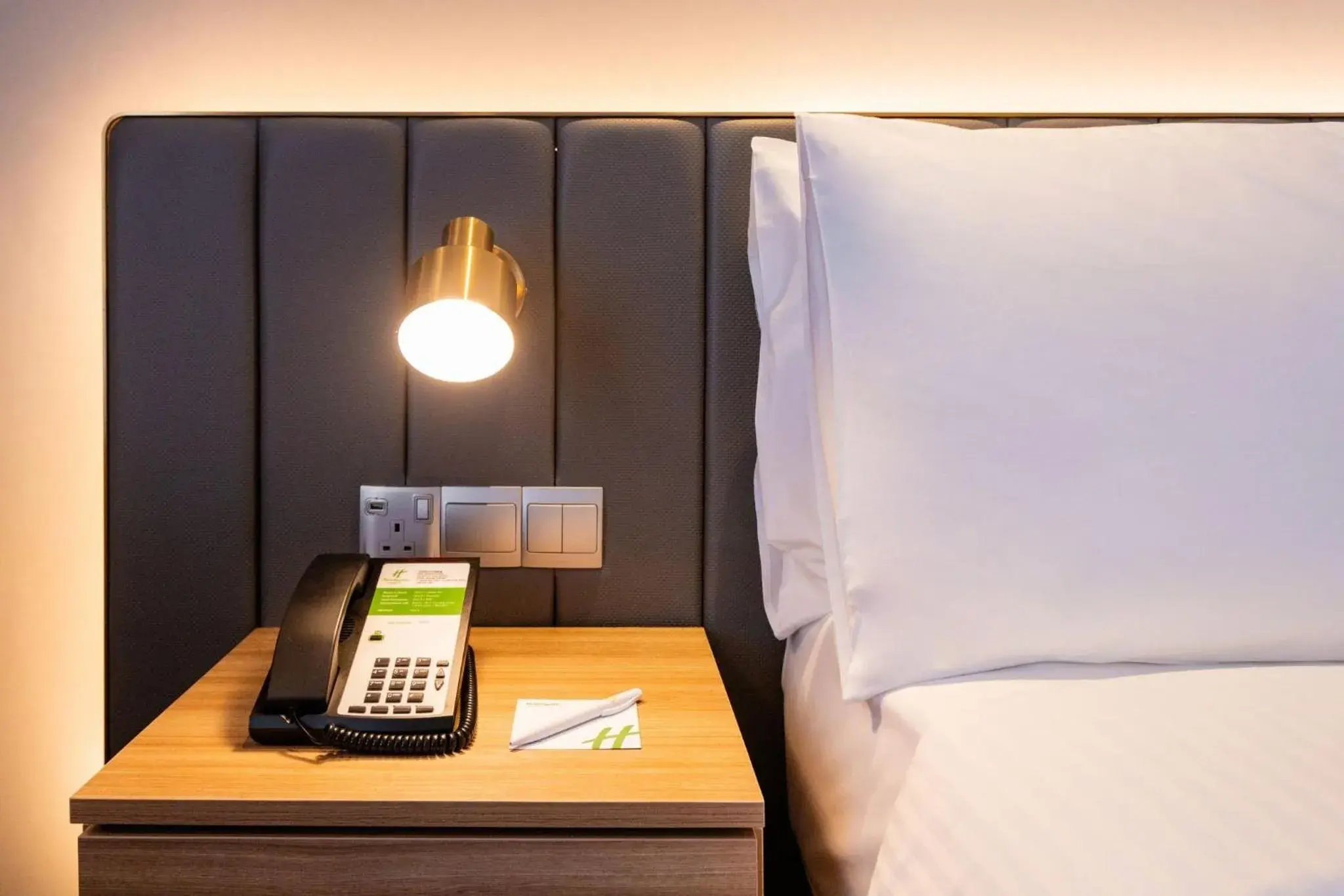 Standard Twin Room in Holiday Inn Sepang - Airport Standard Twin Room in Holiday Inn Sepang - Airport